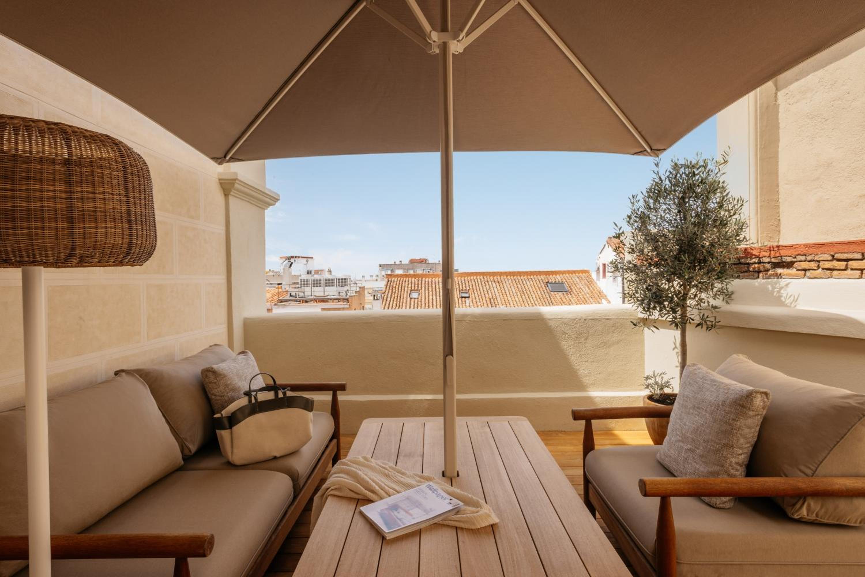 The Artist Junior Suite City View and Terrace