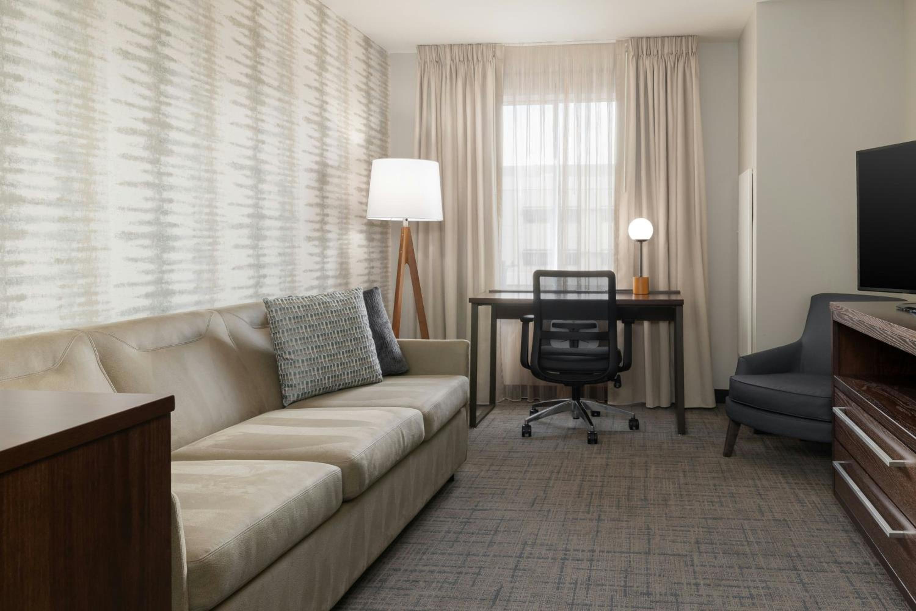 One-Bedroom King Suite with Sofa Bed - Hearing Accessible