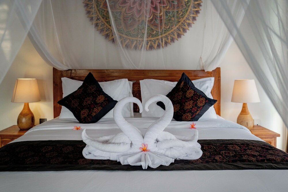 Grand Deluxe Campuhan with Private Pool and Valley View