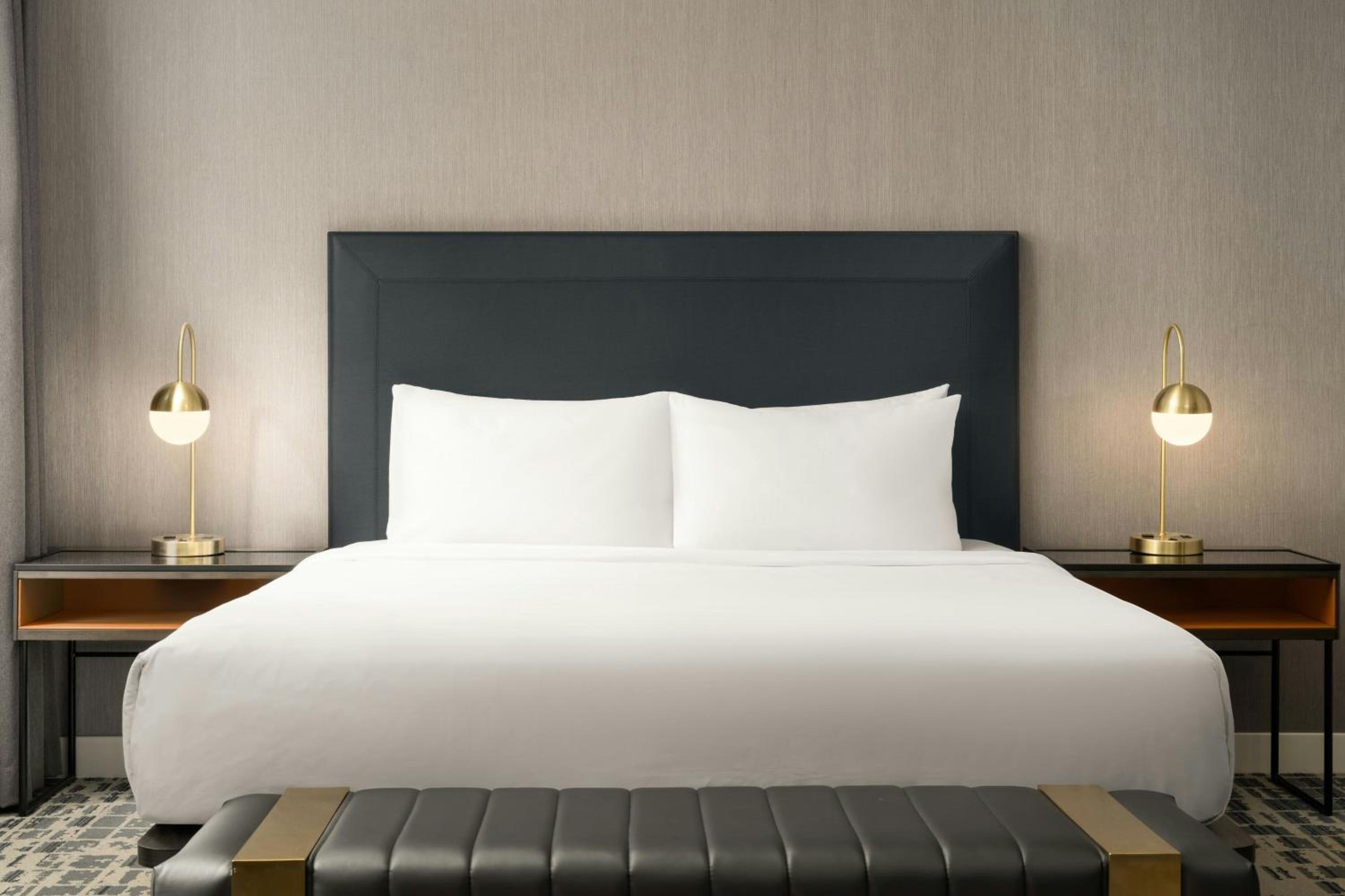 King Room with Atrium View