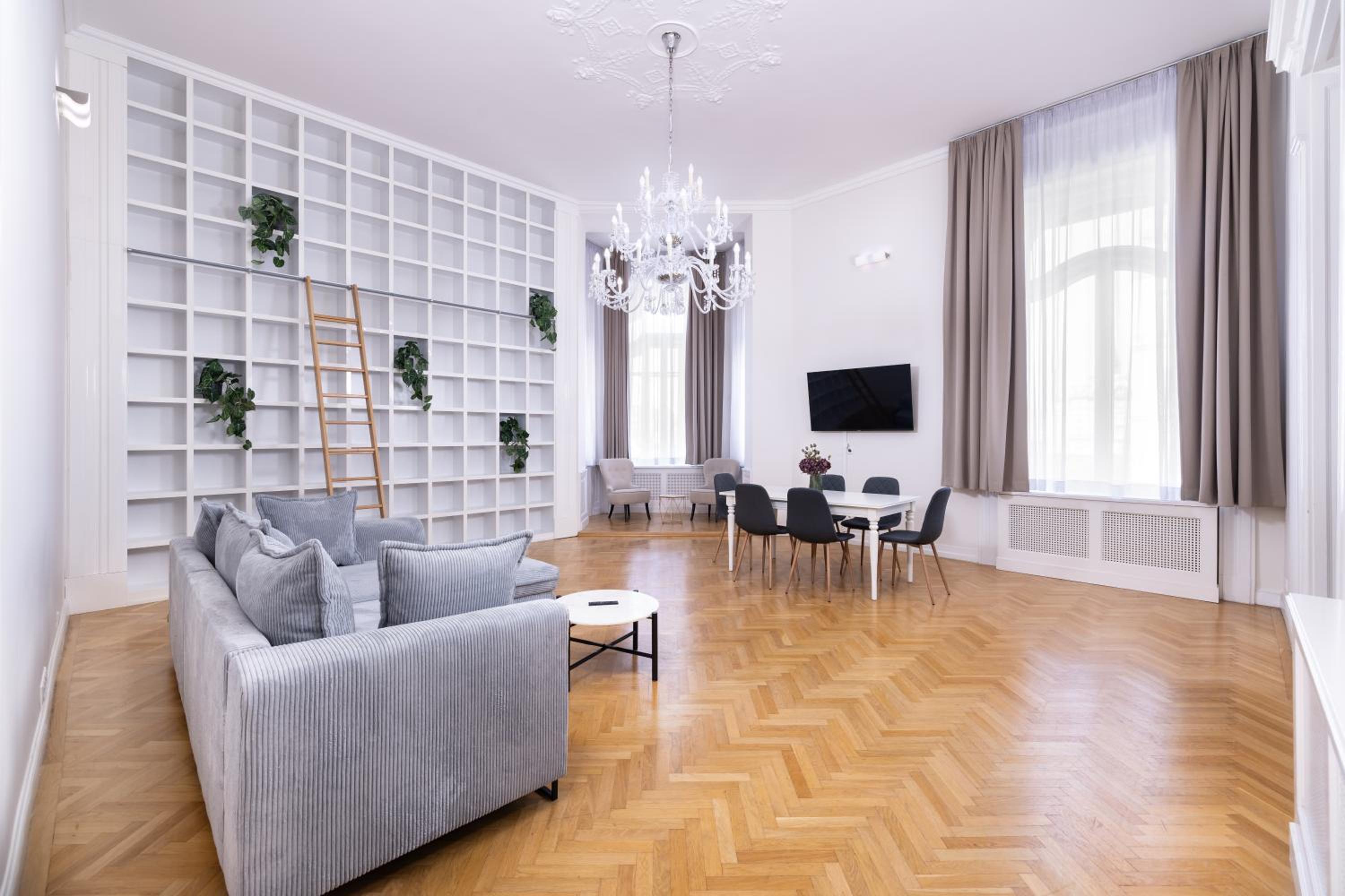 Premium Suite Apartment