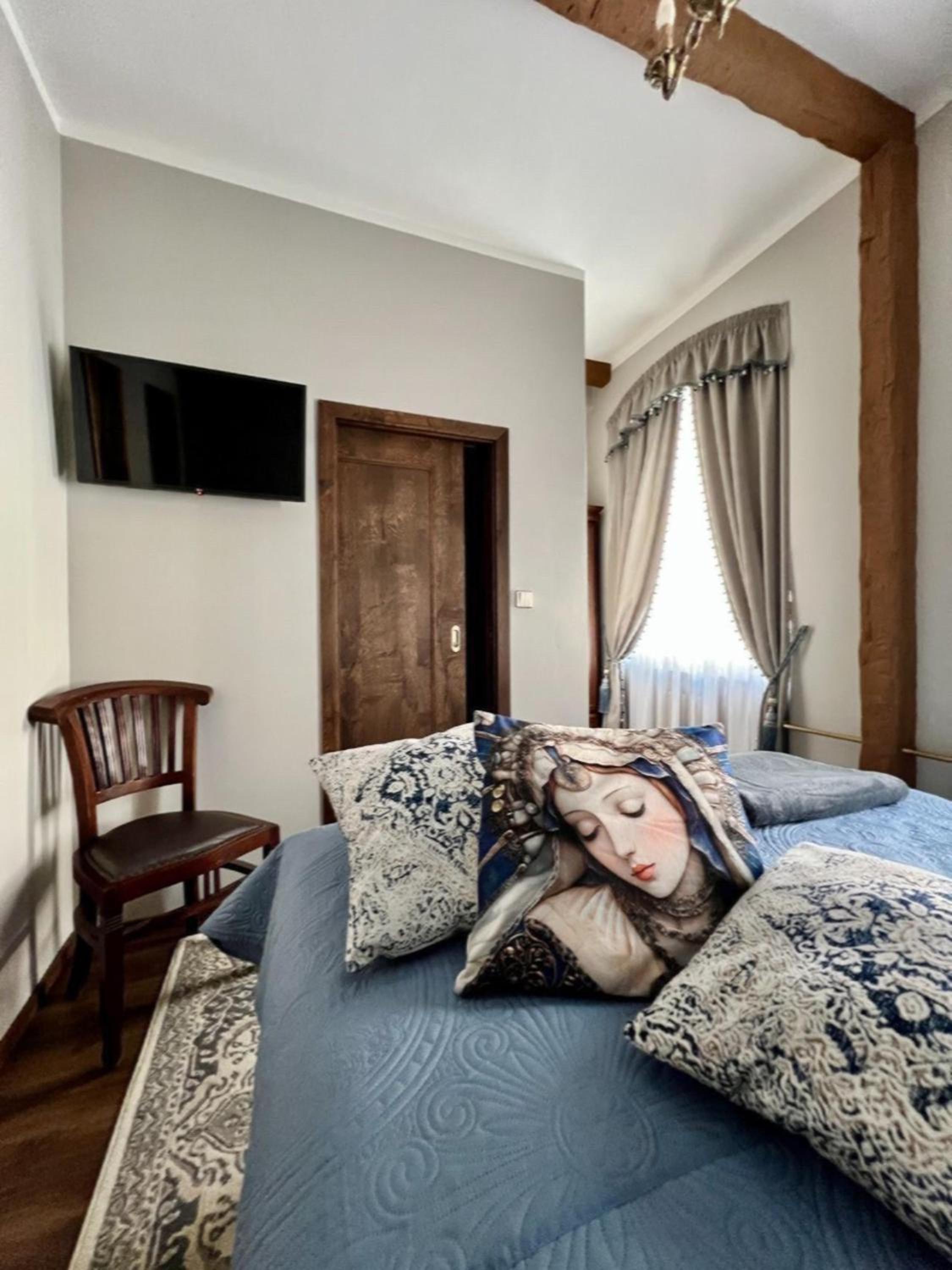 Economy Double Room