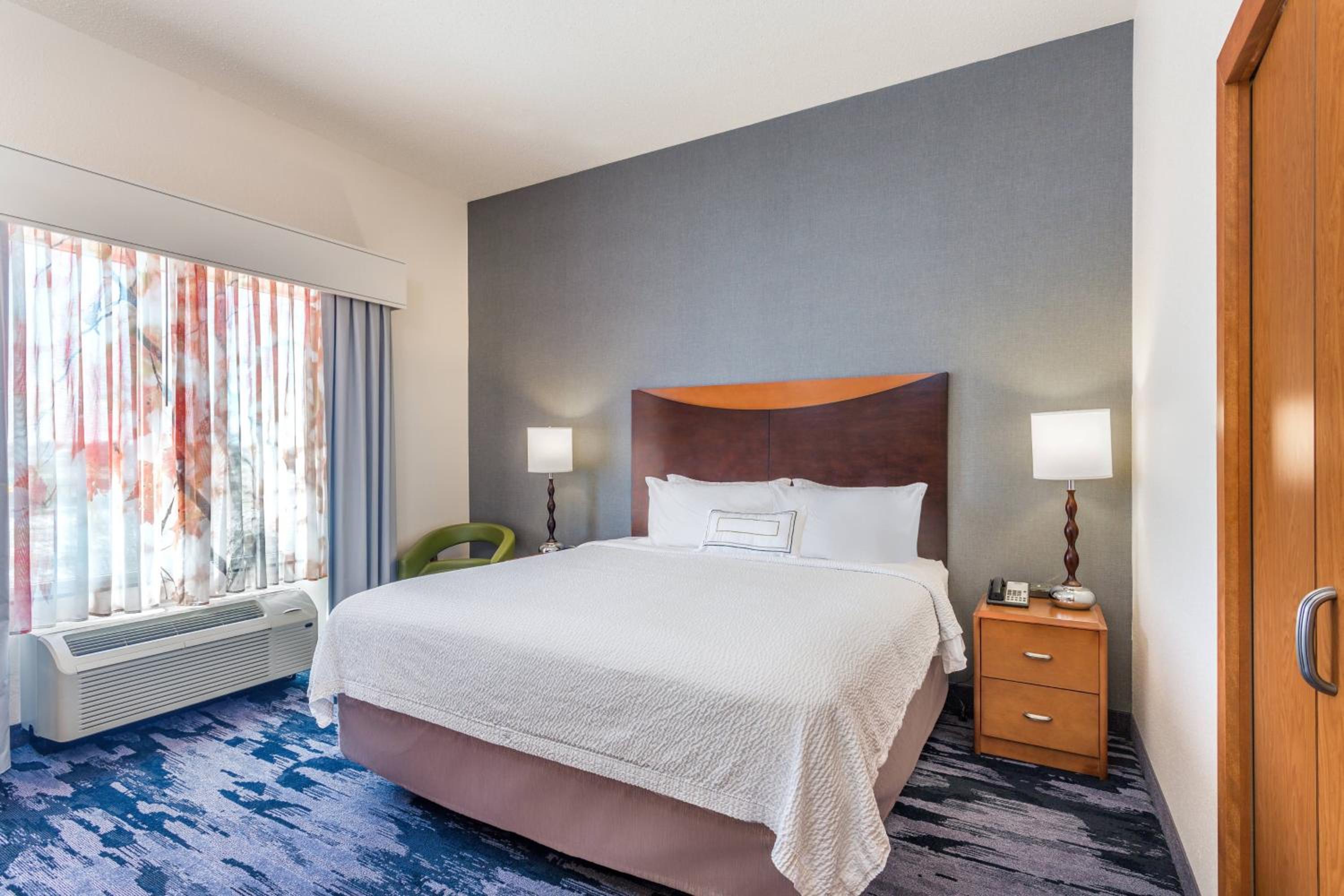 King Room - Hearing Accessible