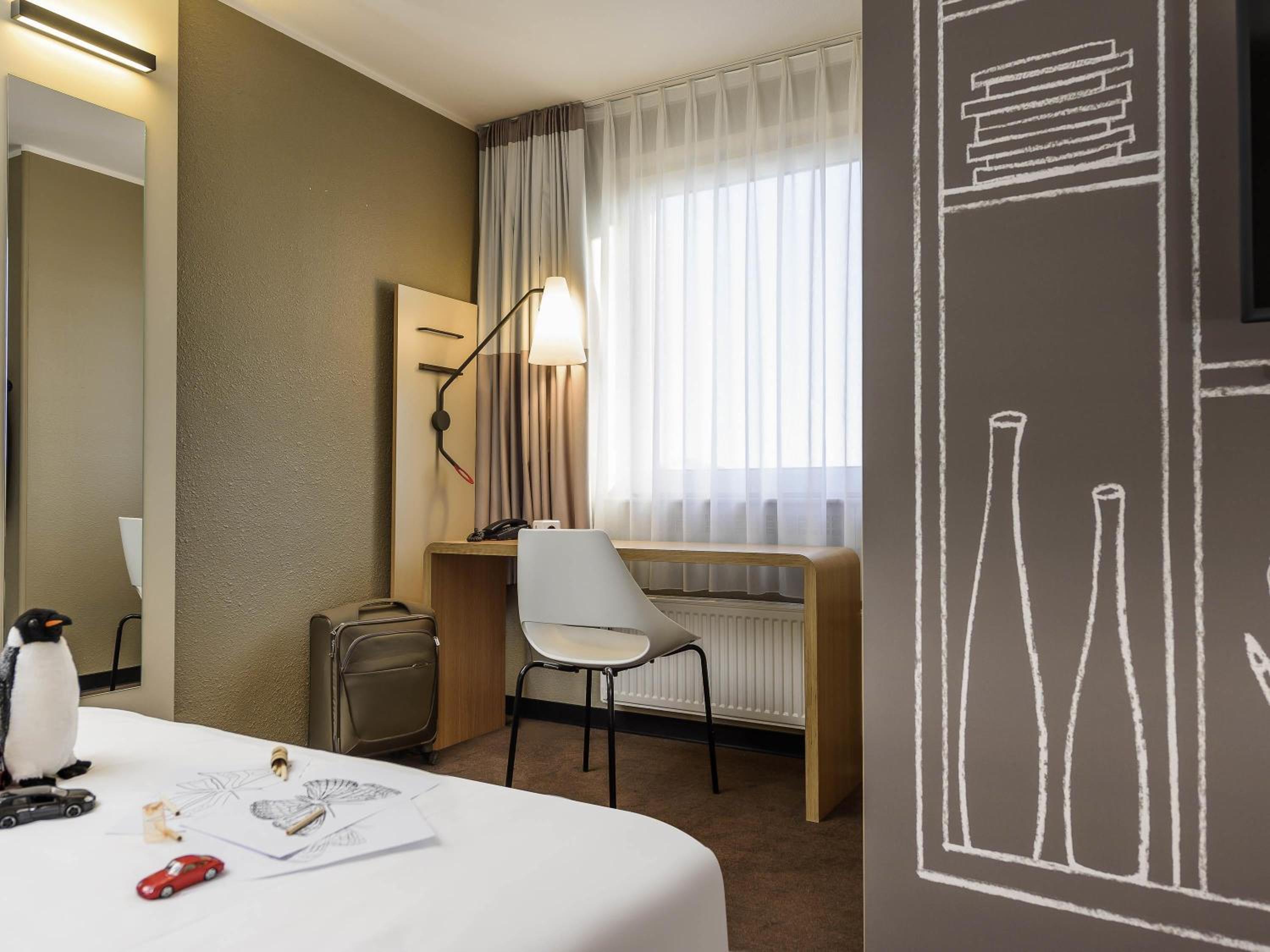 Superior Riverside Room - Wheelchair Accessible