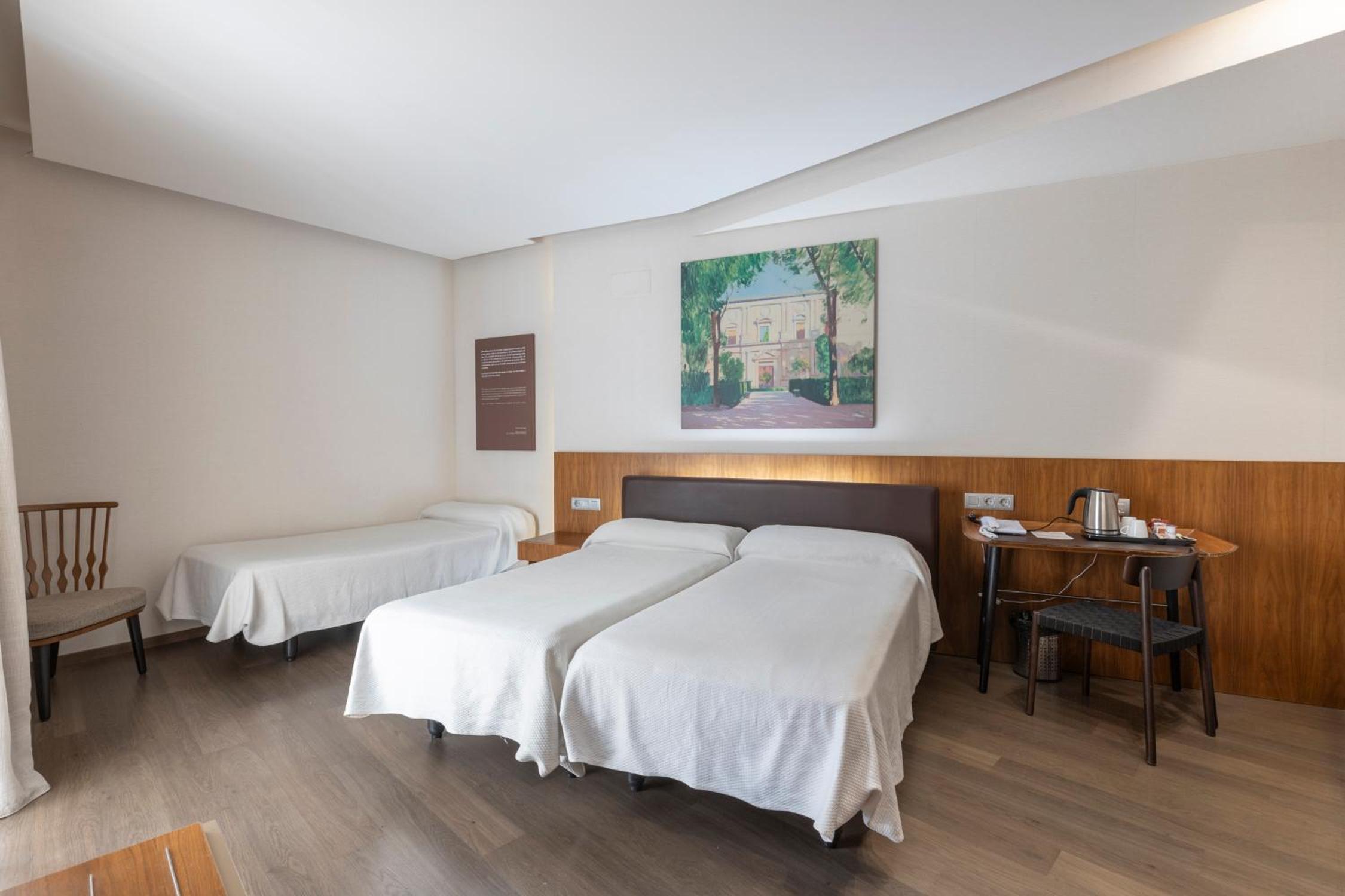 Triple Room (3 Adults)