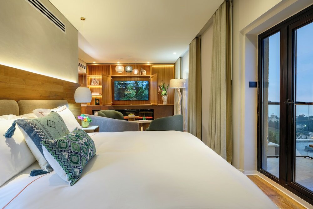 Standard Studio Suite (Slow)