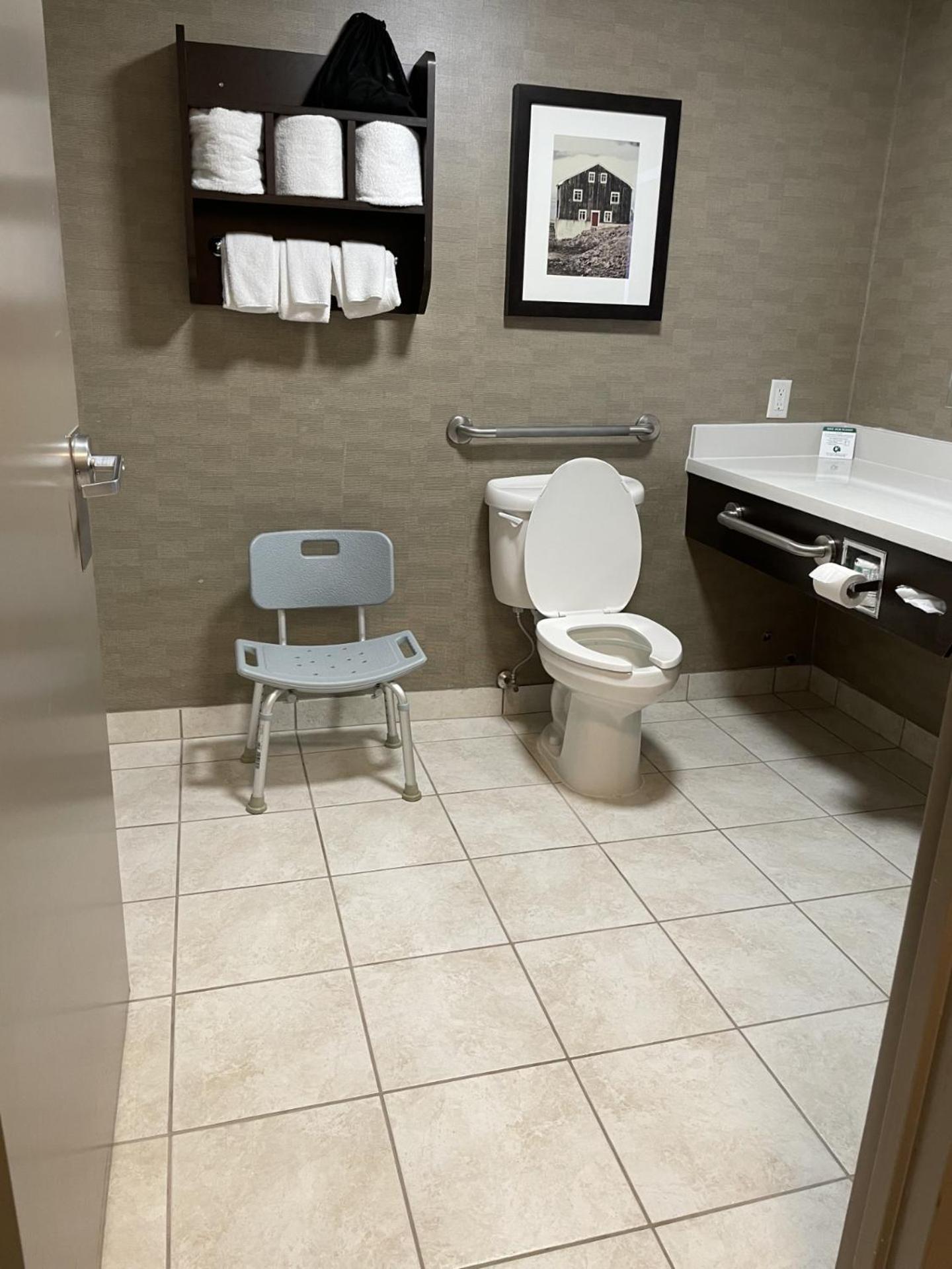 Queen Suite - Disability Access