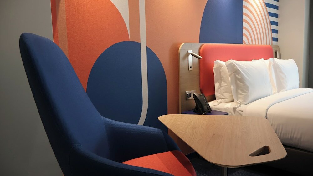 Standard Room, 1 Queen Bed