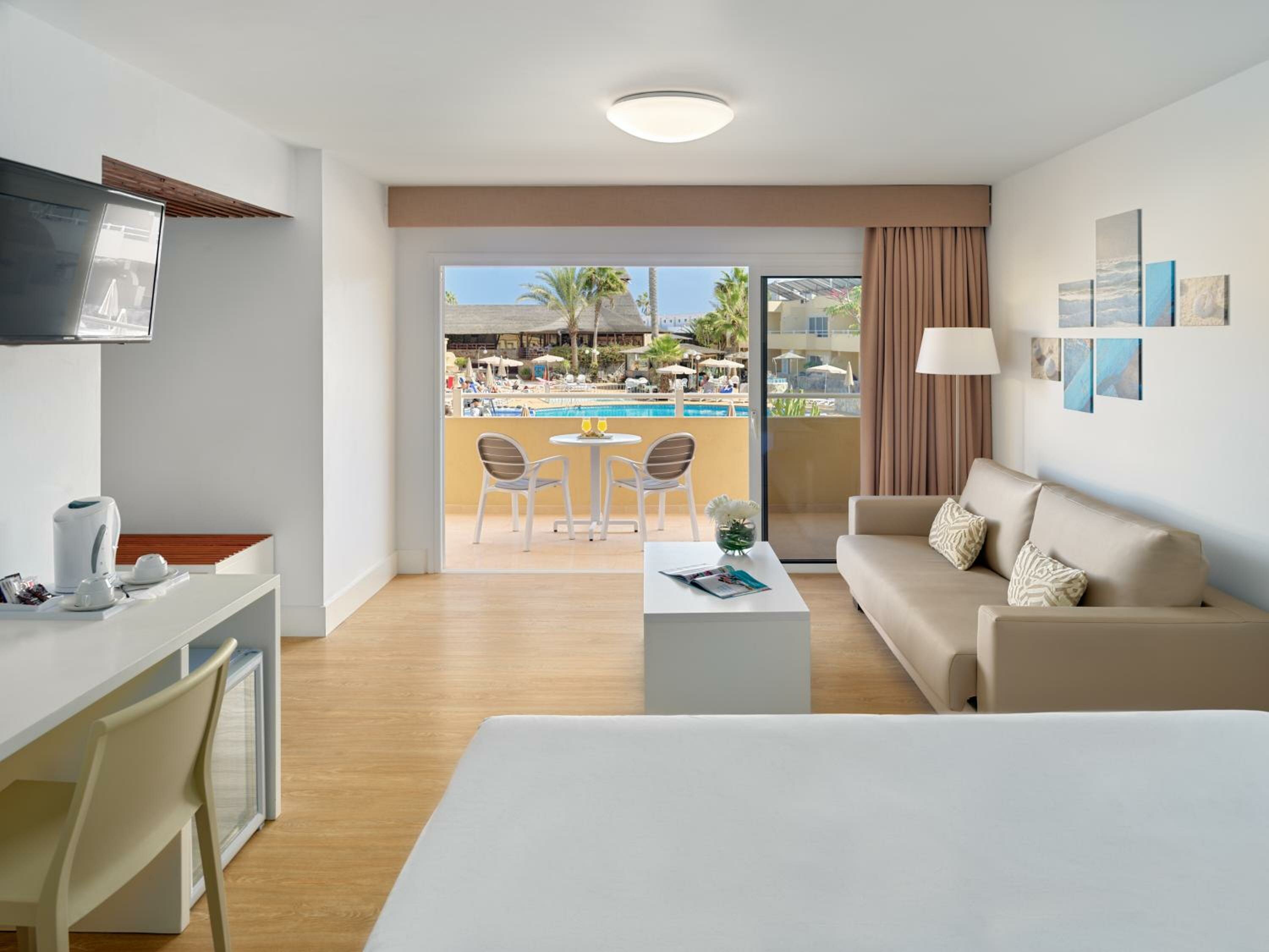 Double Room with Pool View