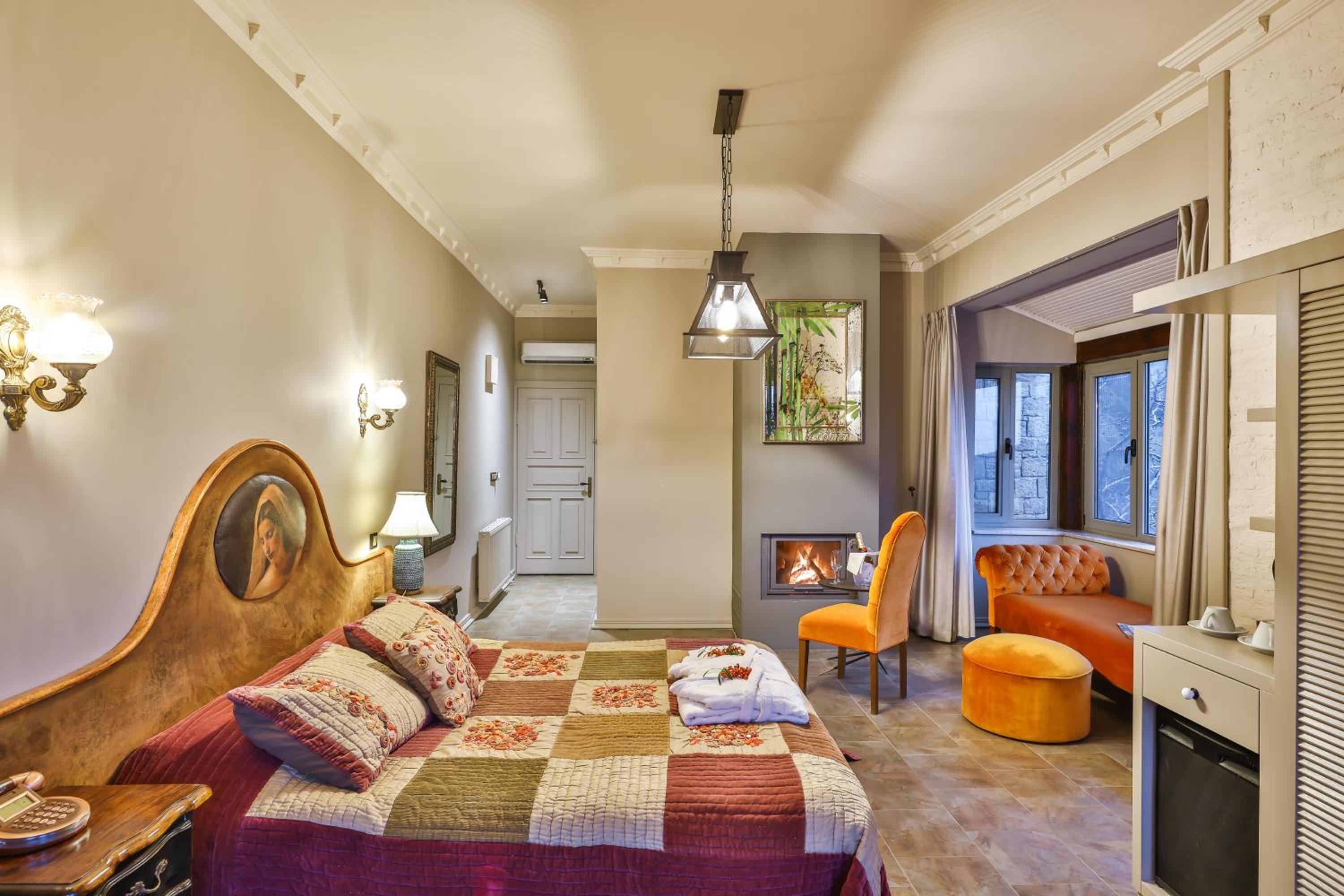 Deluxe Room with Balcony