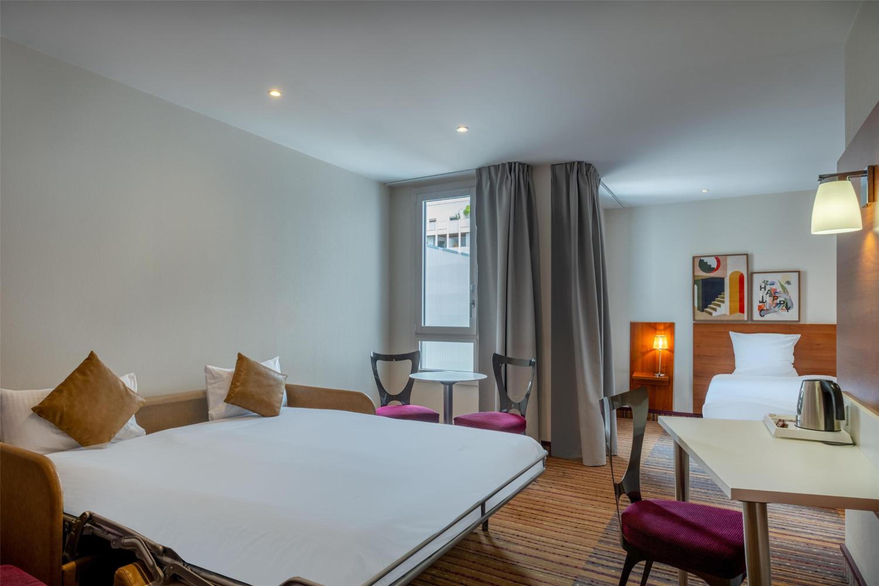 King Room with Sofa Bed