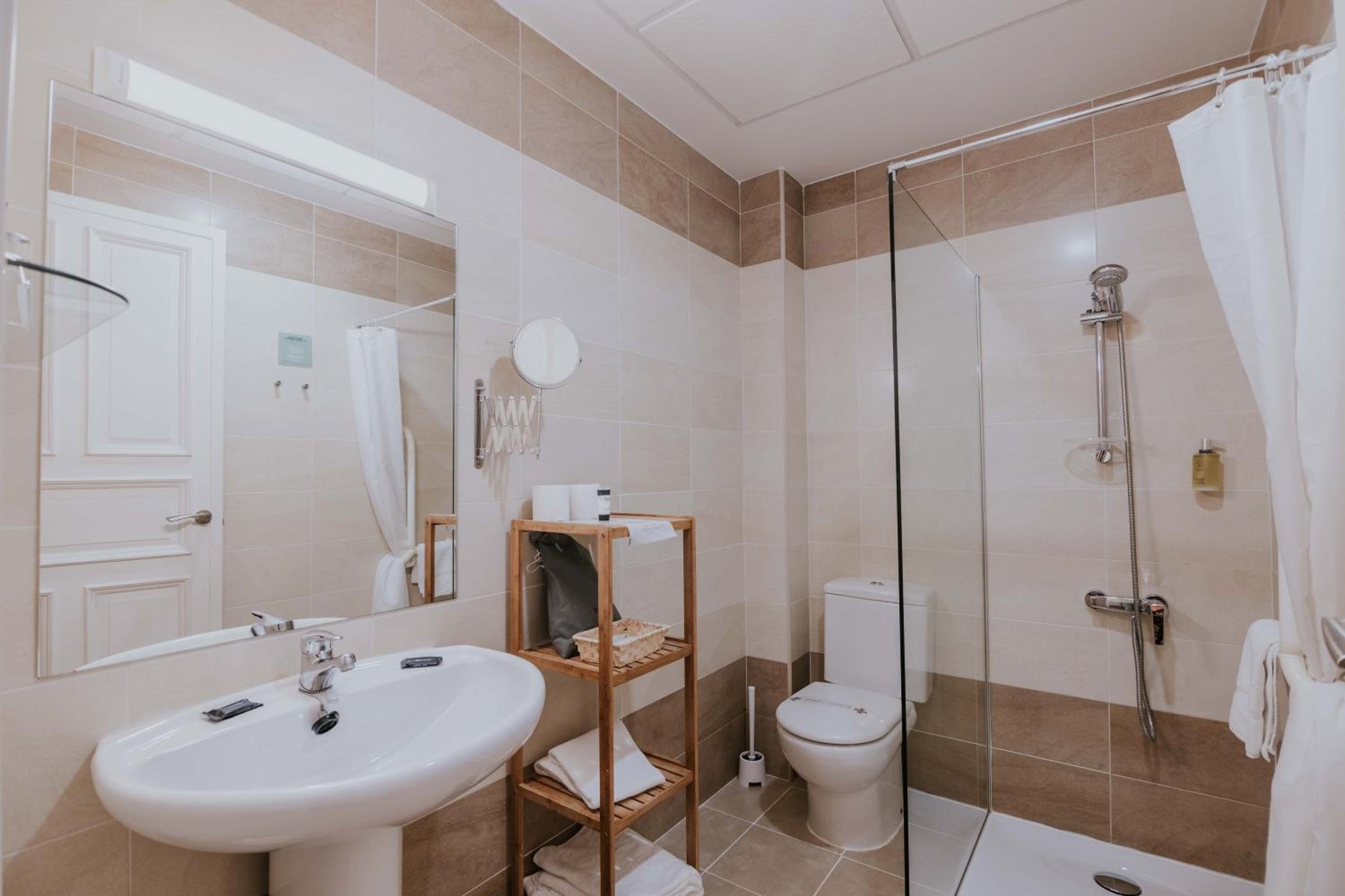 King Size Indoor Double Room