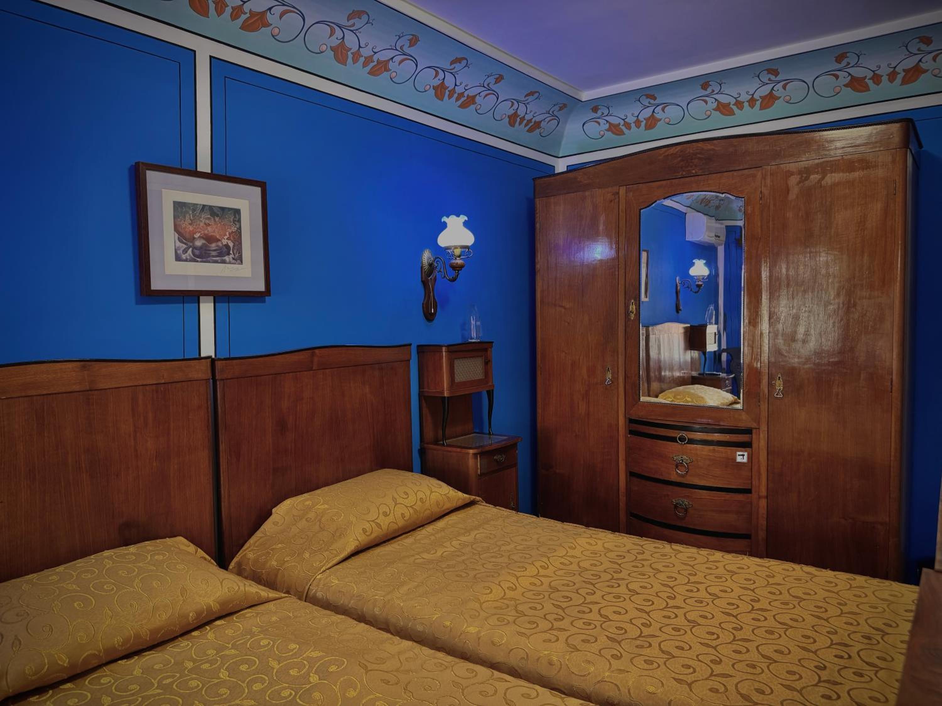 Deluxe Double or Twin Room with Balcony