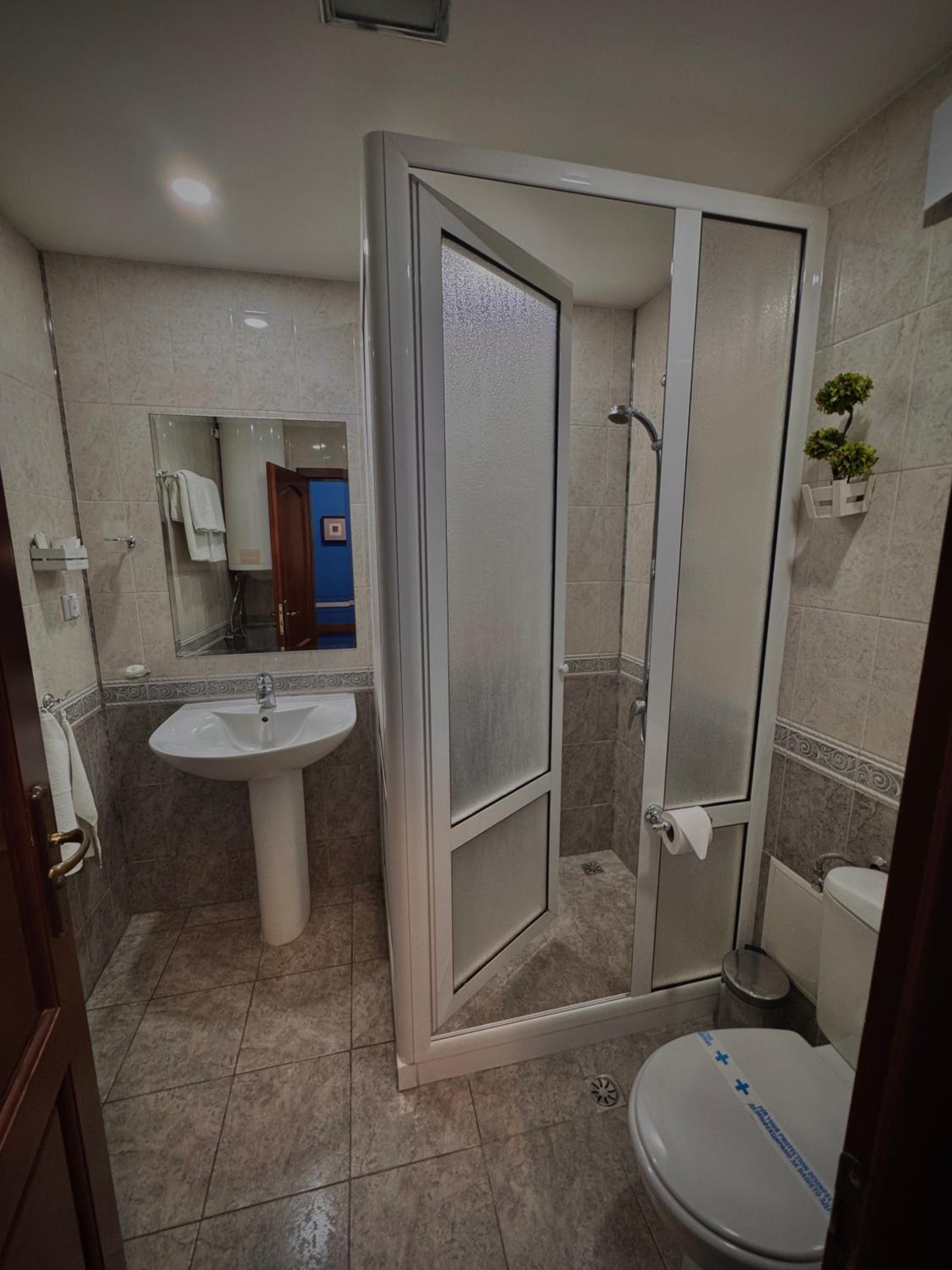Deluxe Double or Twin Room with Balcony