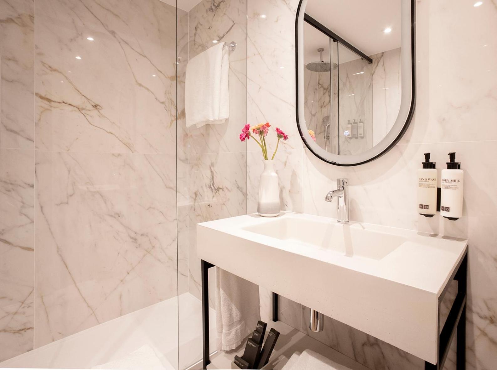 Classic Superior Sky View