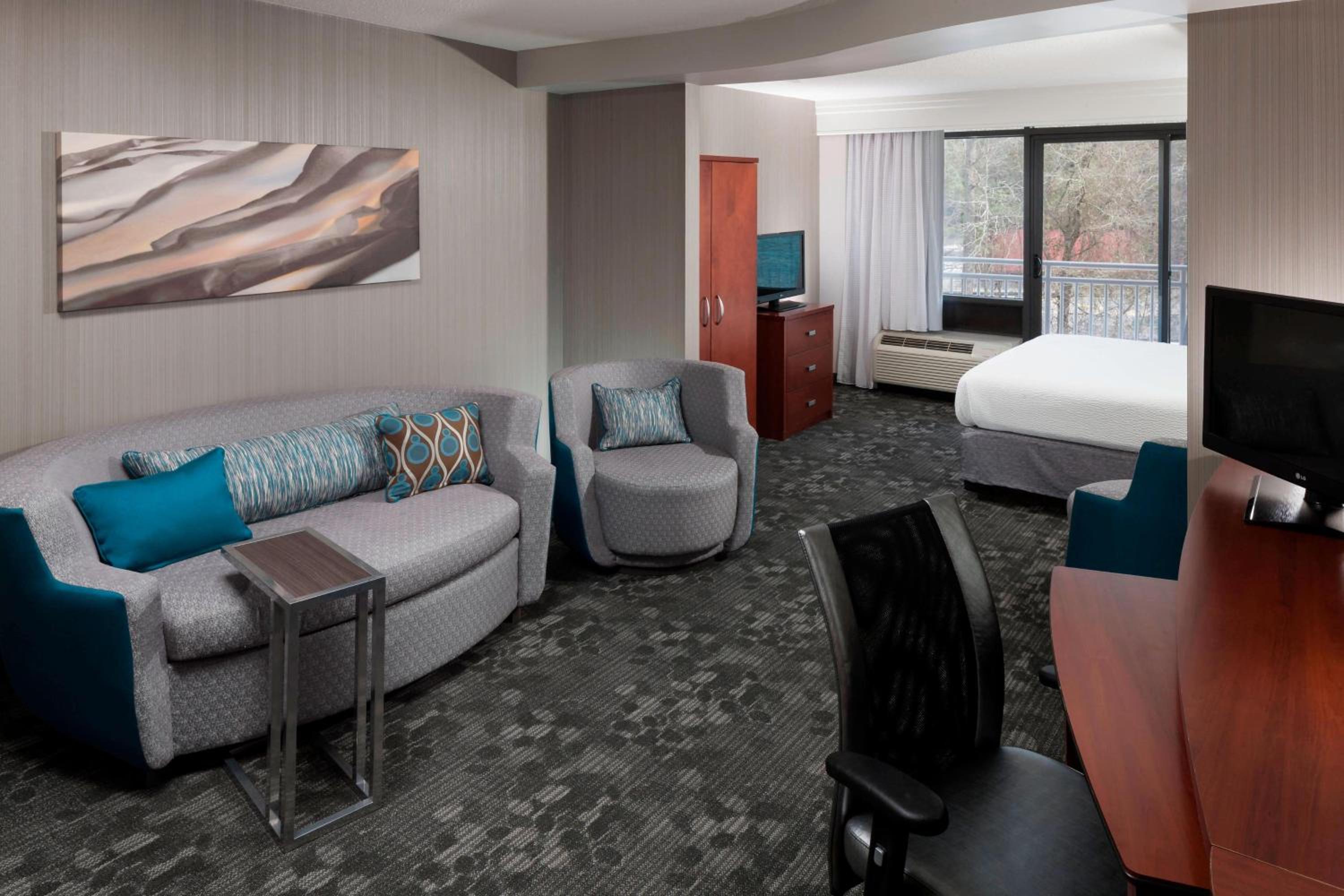 Deluxe King Room with Sofa Bed