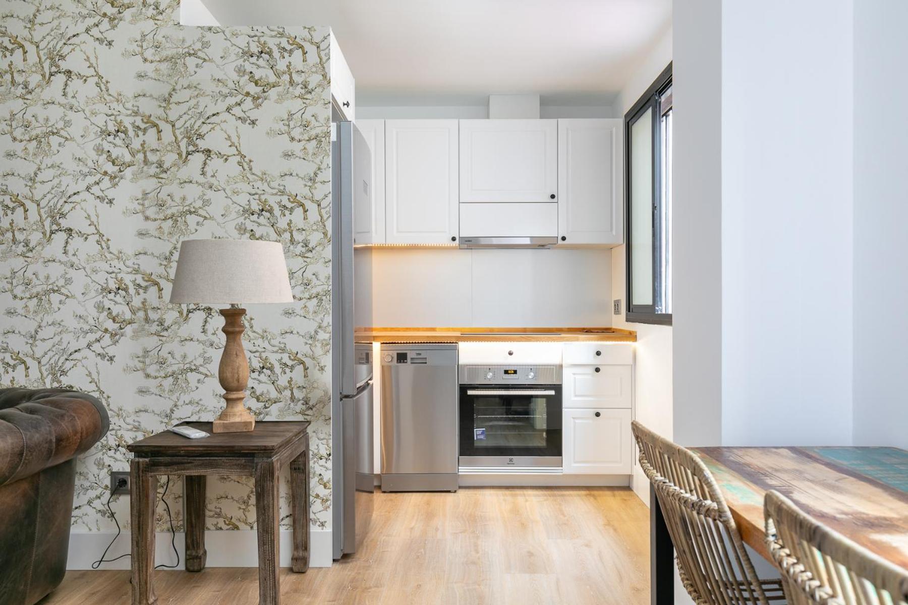 One-Bedroom Apartment