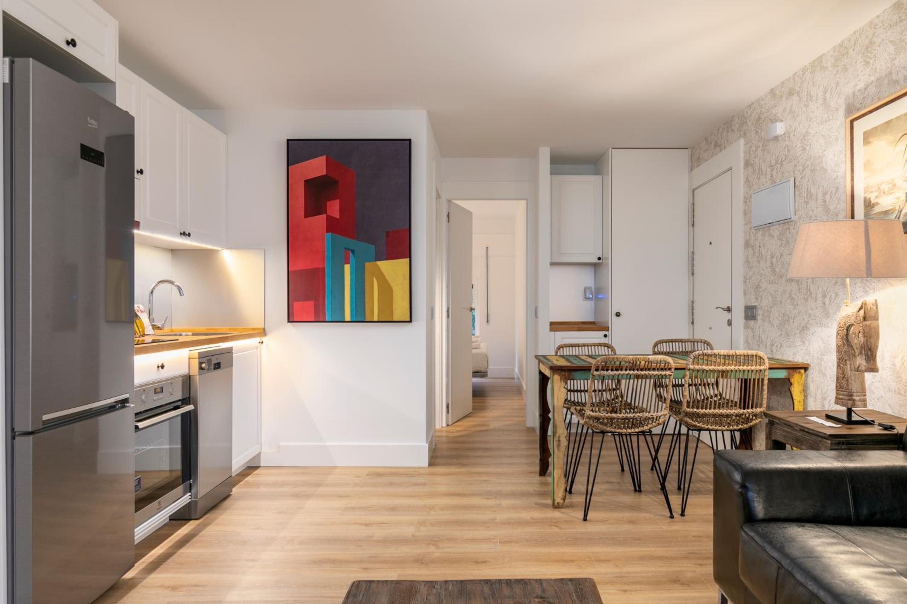 One-Bedroom Apartment