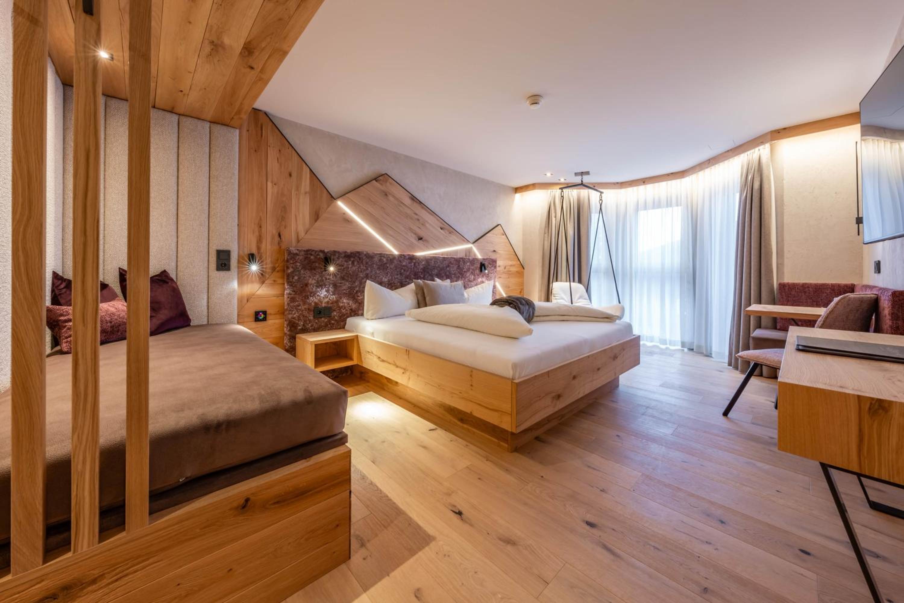 Deluxe Double Room with Extra Bed