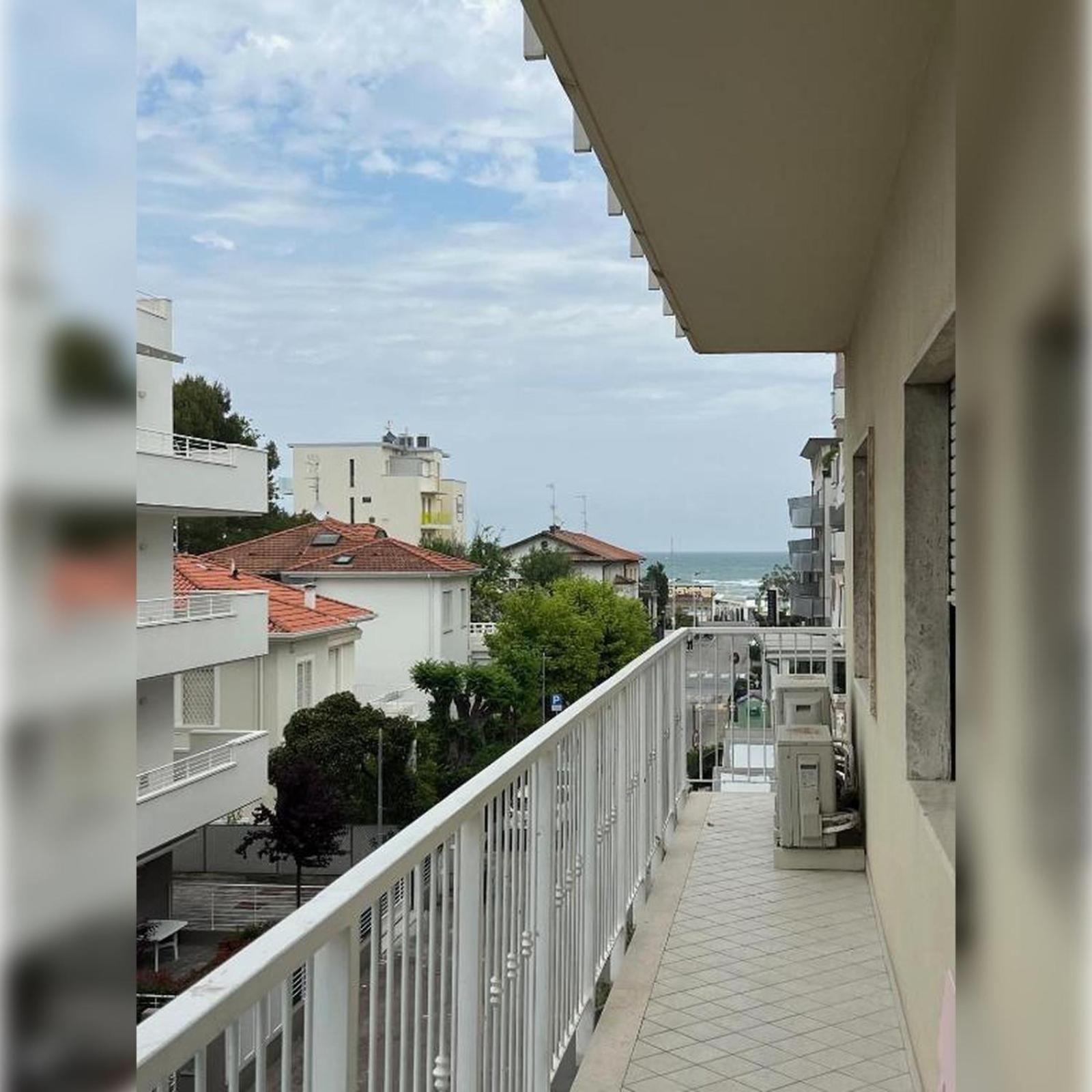 Three-Bedroom Deluxe Apartment