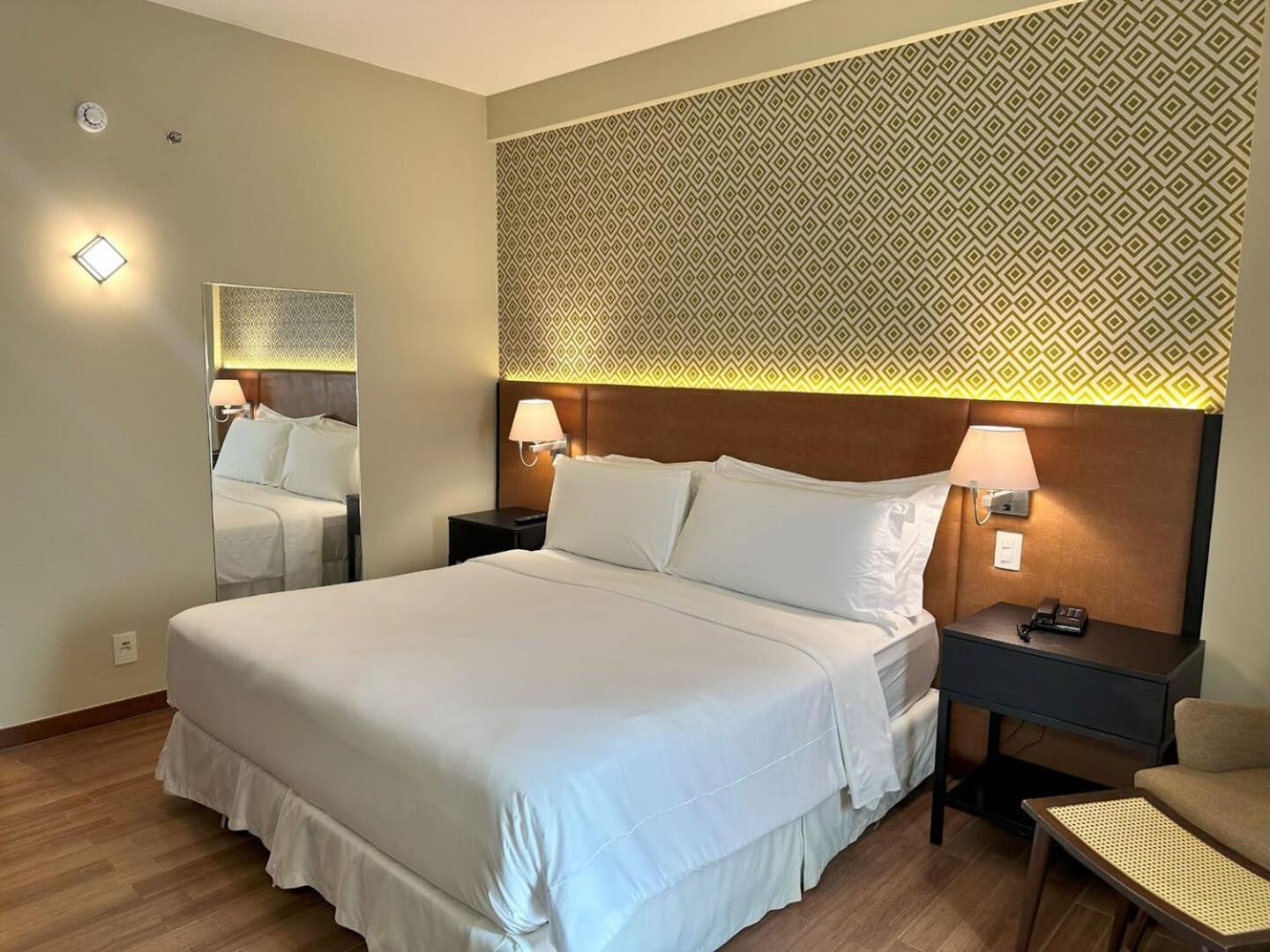Premier Single Room