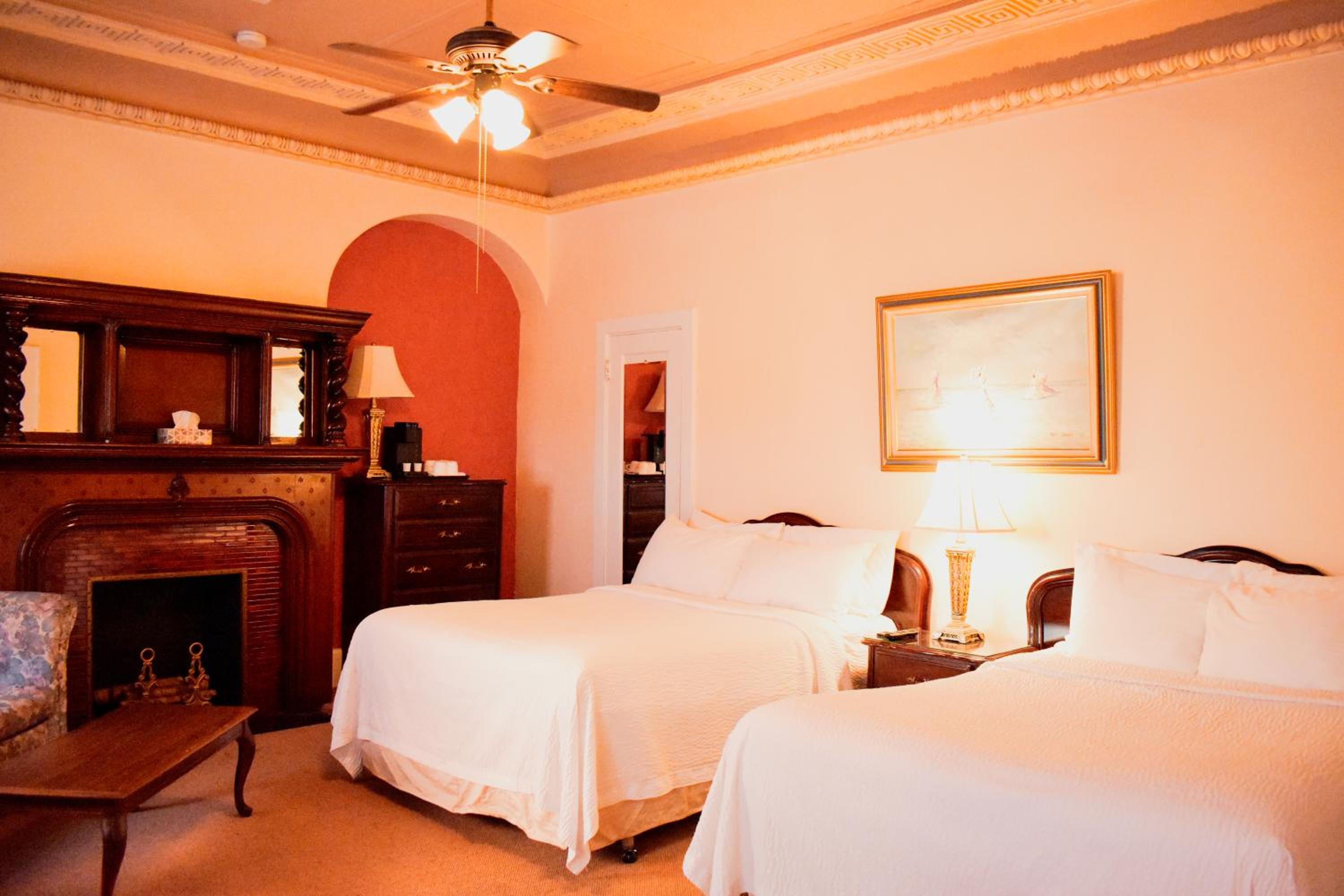 Quadruple Room with Garden View