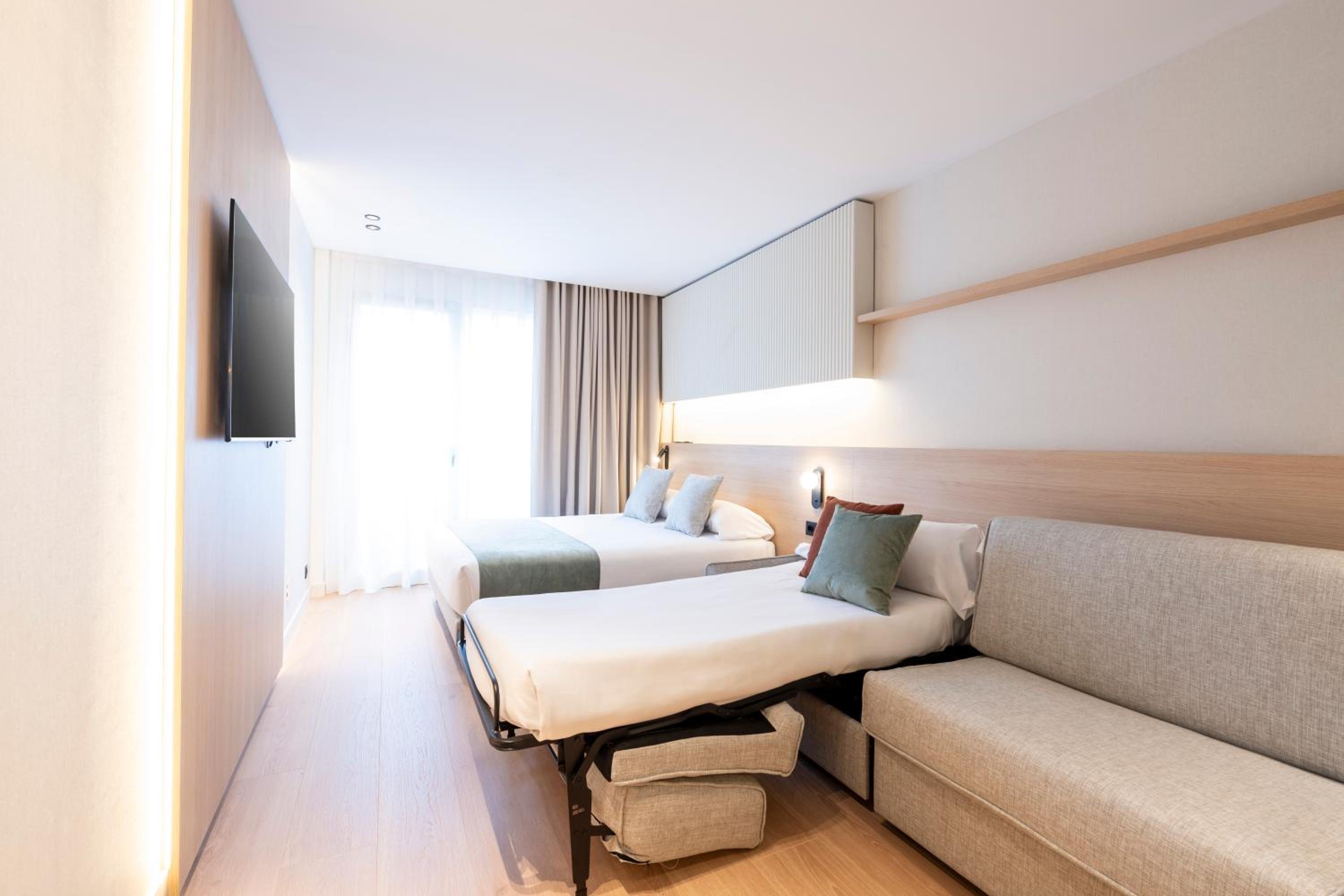 Superior Triple Room