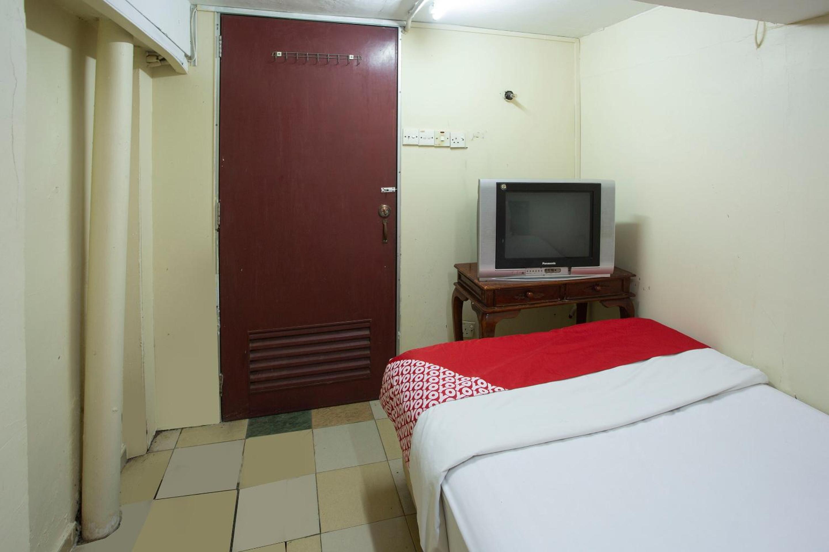 Economy Single Room