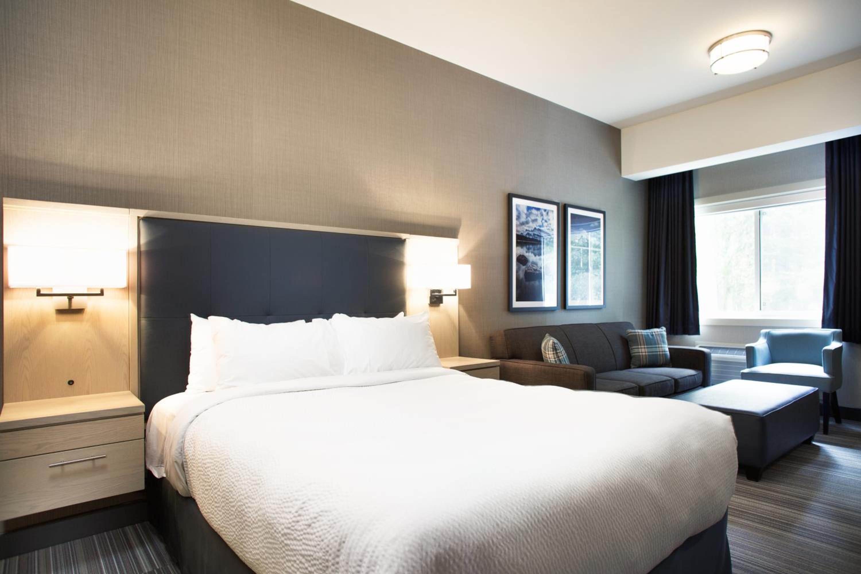 Classic Quadruple Room