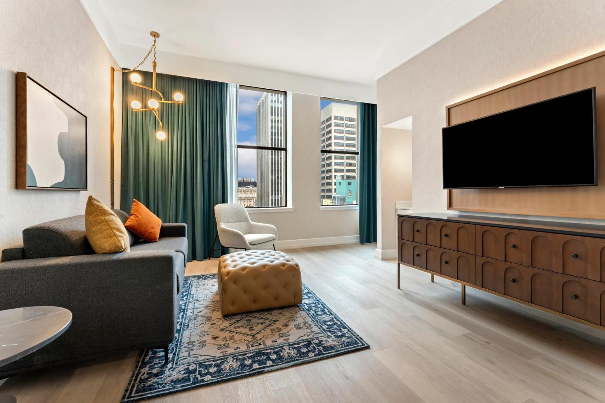 One-Bedroom King Suite