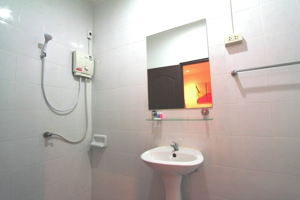 Standard Double Room, No Windows