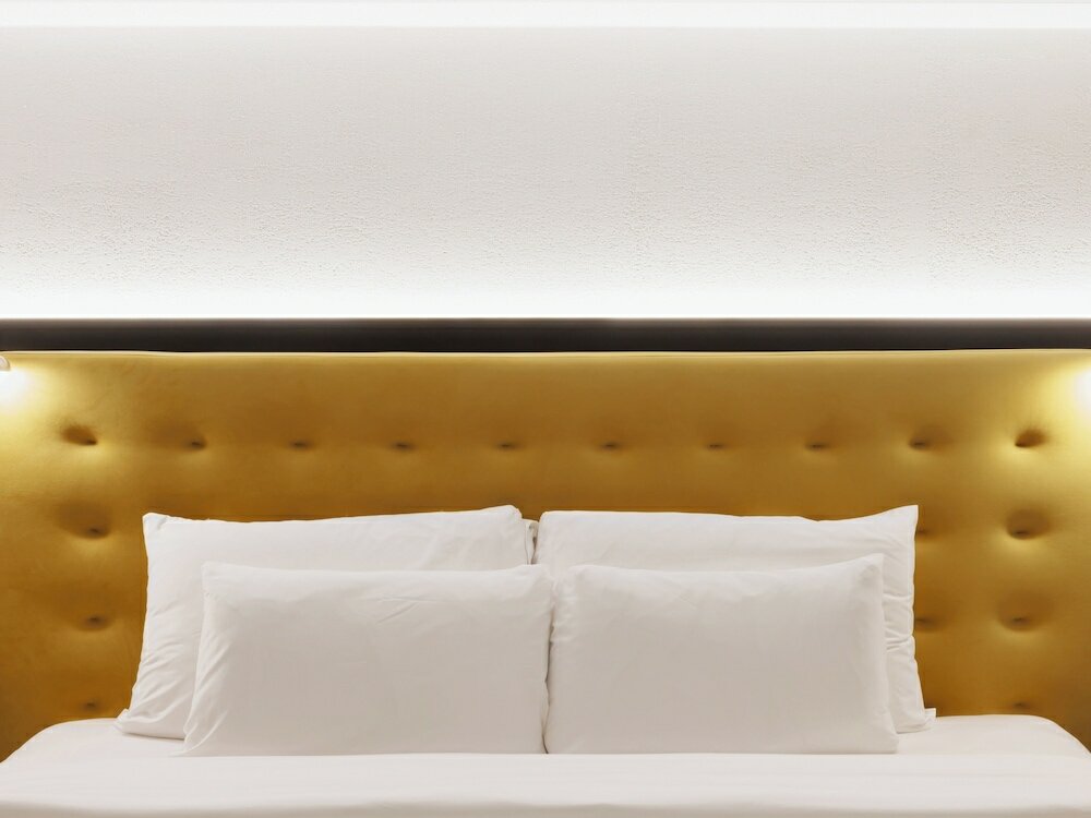 Room, 1 King Bed (Downtown)