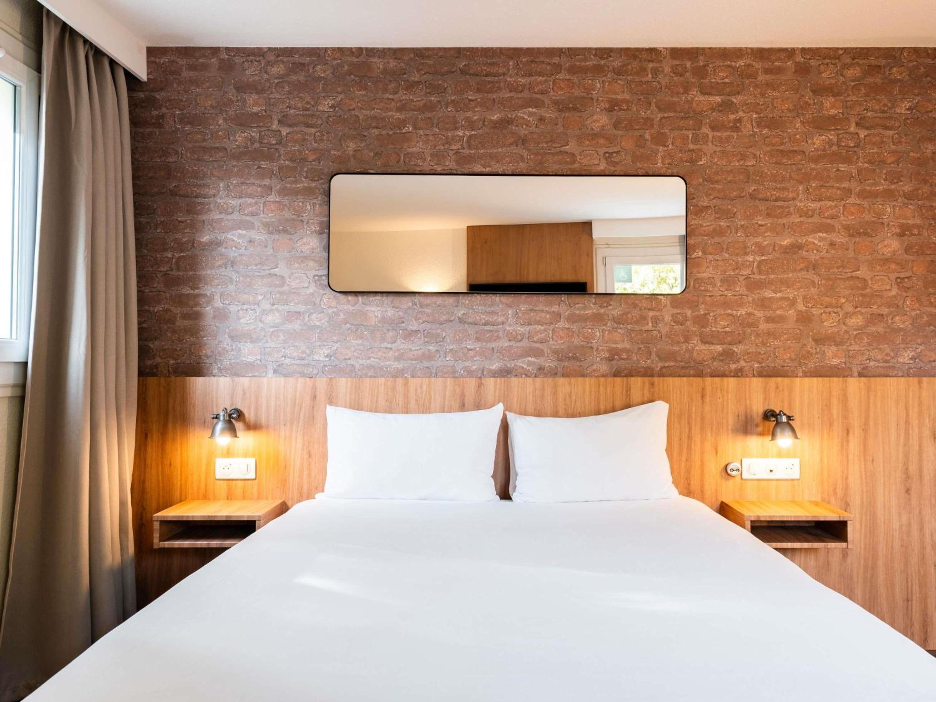 Standard Double Room - Disability Access
