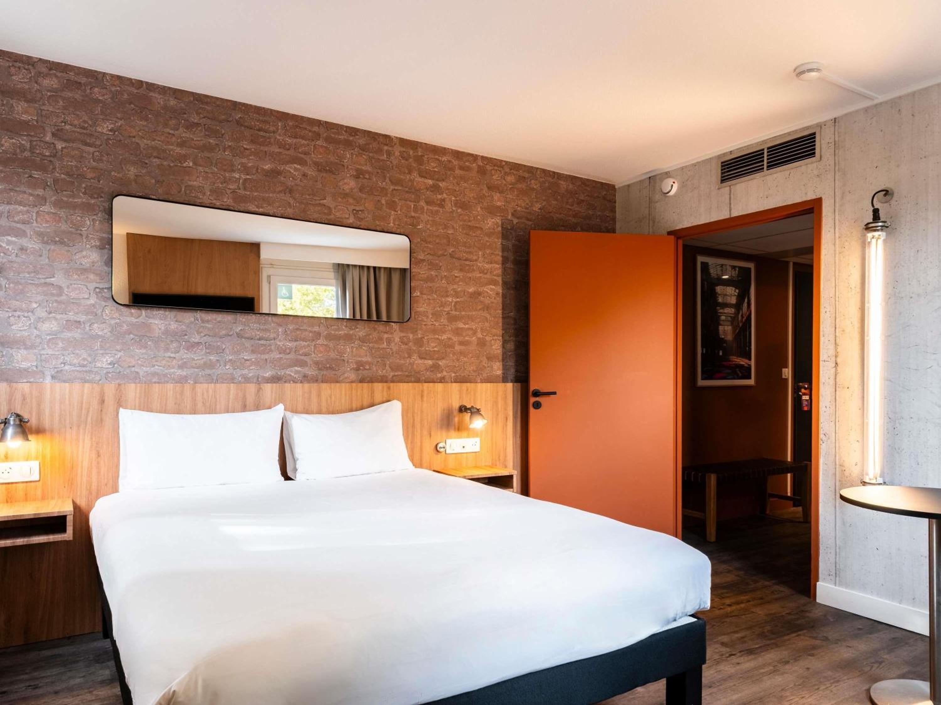 Standard Double Room - Disability Access