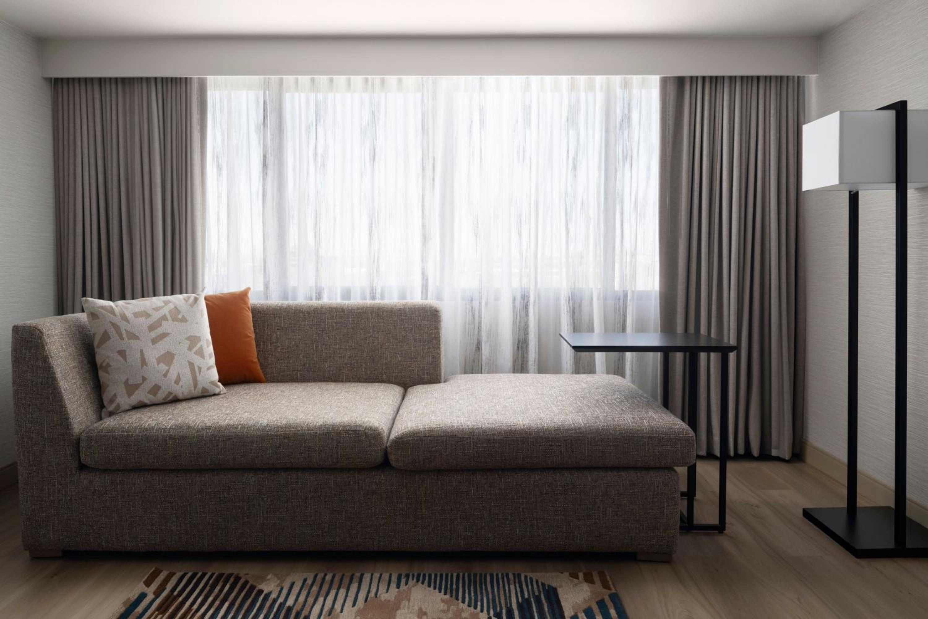 King Room with Roll-in Shower - Mobility and Hearing Accessible