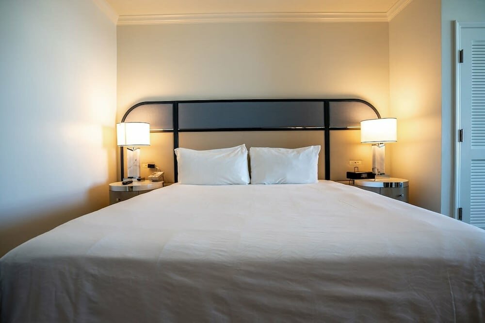 Junior Suite, 1 King Bed with Sofa bed, Balcony, Resort View