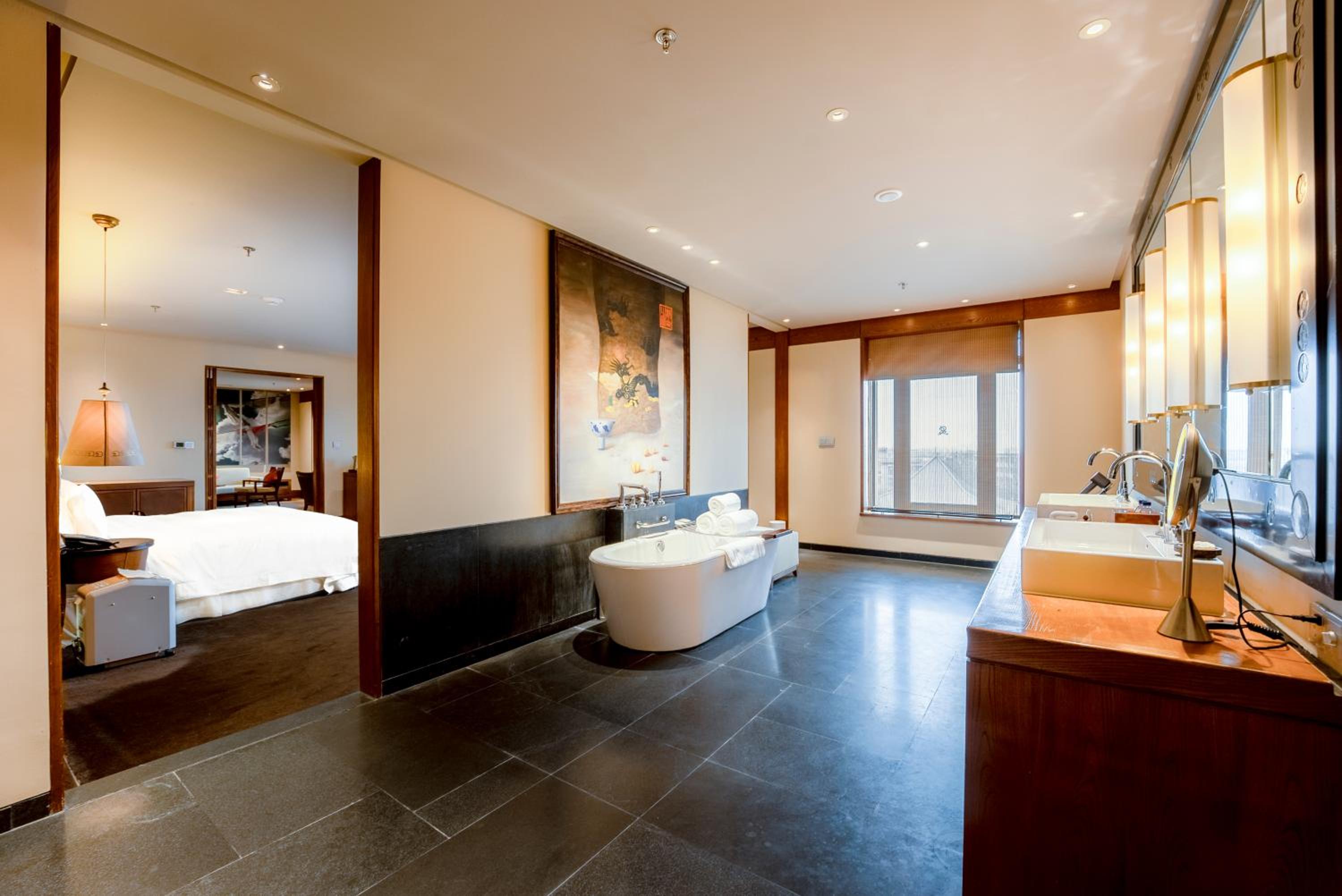 Lhasa Suite With Potala View Room