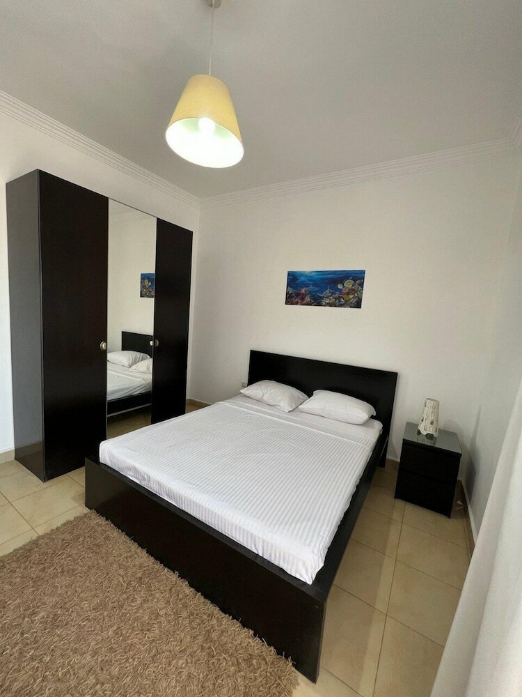 Panoramic Two bedroom Apartment with balcony
