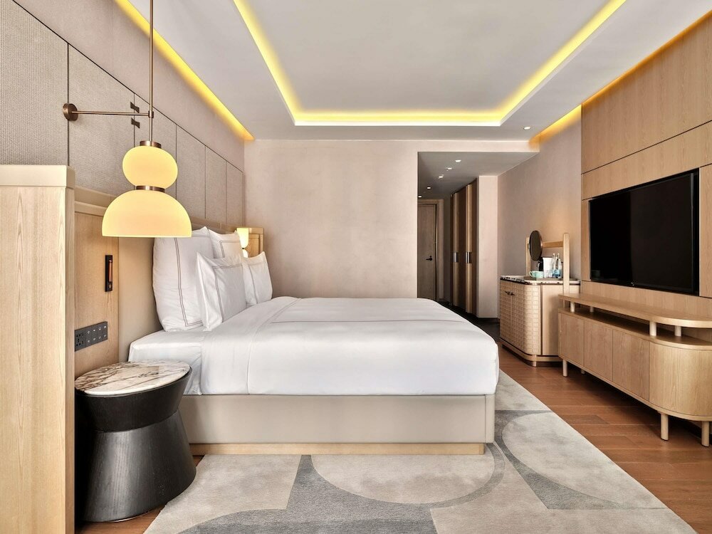 Standard Room, 1 King Bed (Swiss Advantage)