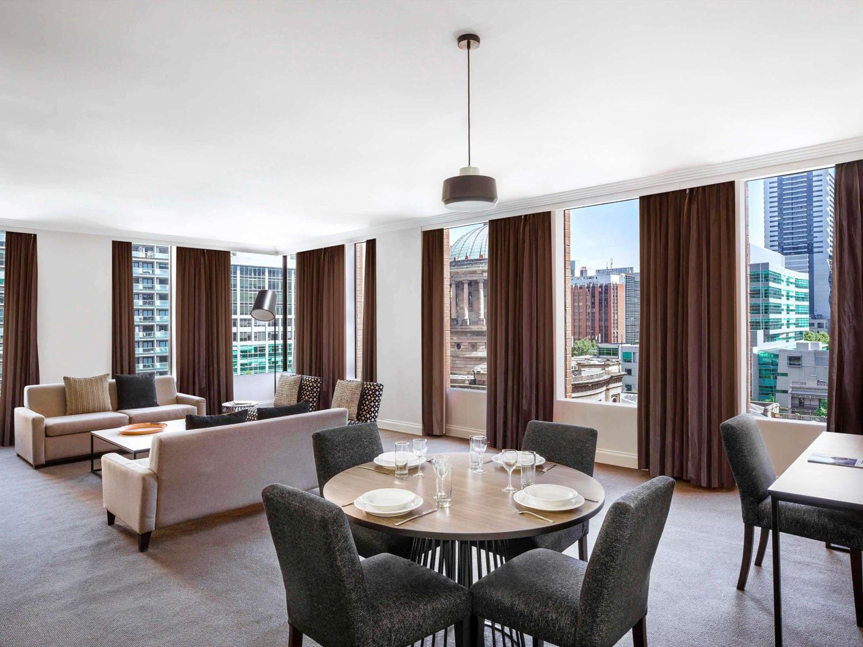 One-Bedroom Deluxe Apartment