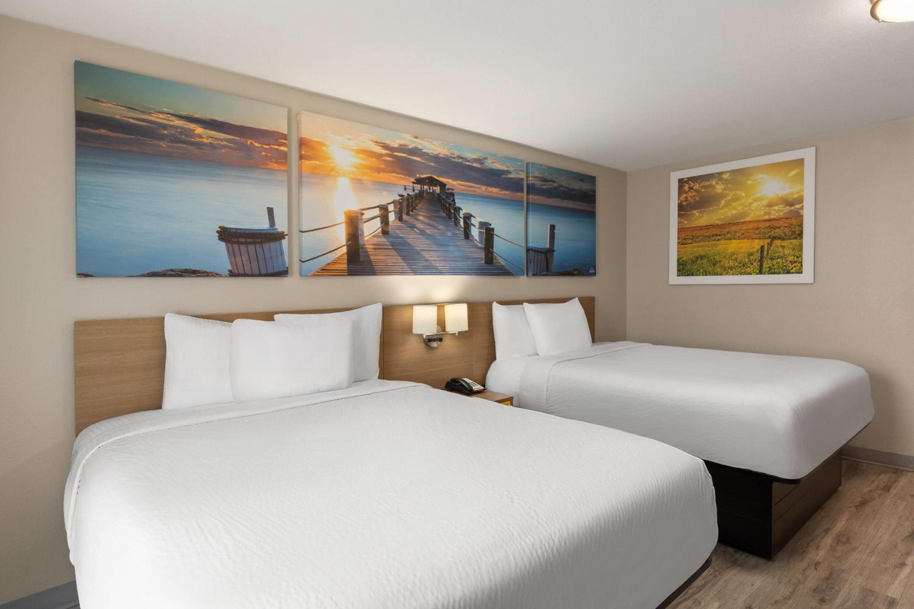 Queen Room with Two Queen Beds - Mobility Access/Non-Smoking