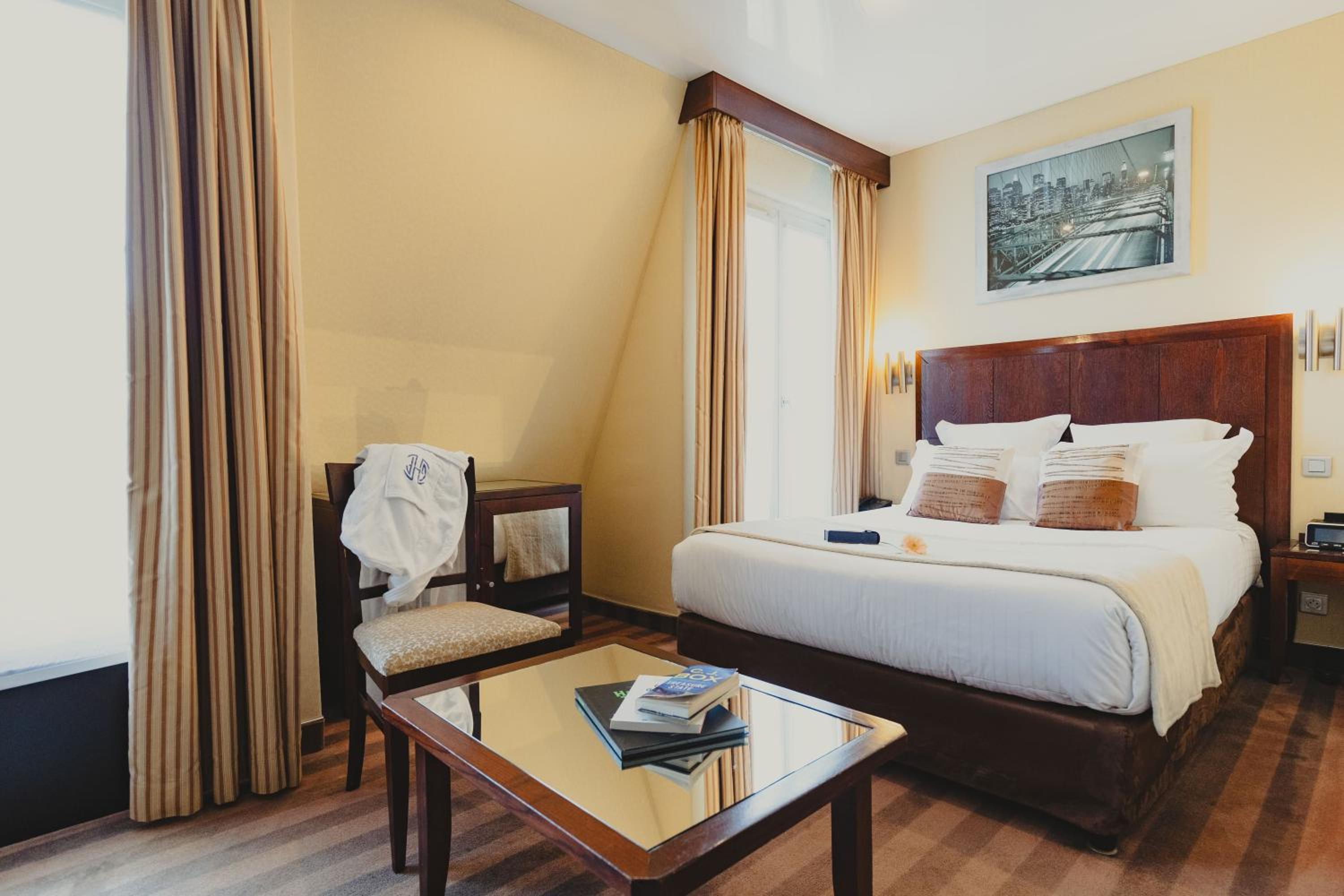 Deluxe Double Room with Balcony