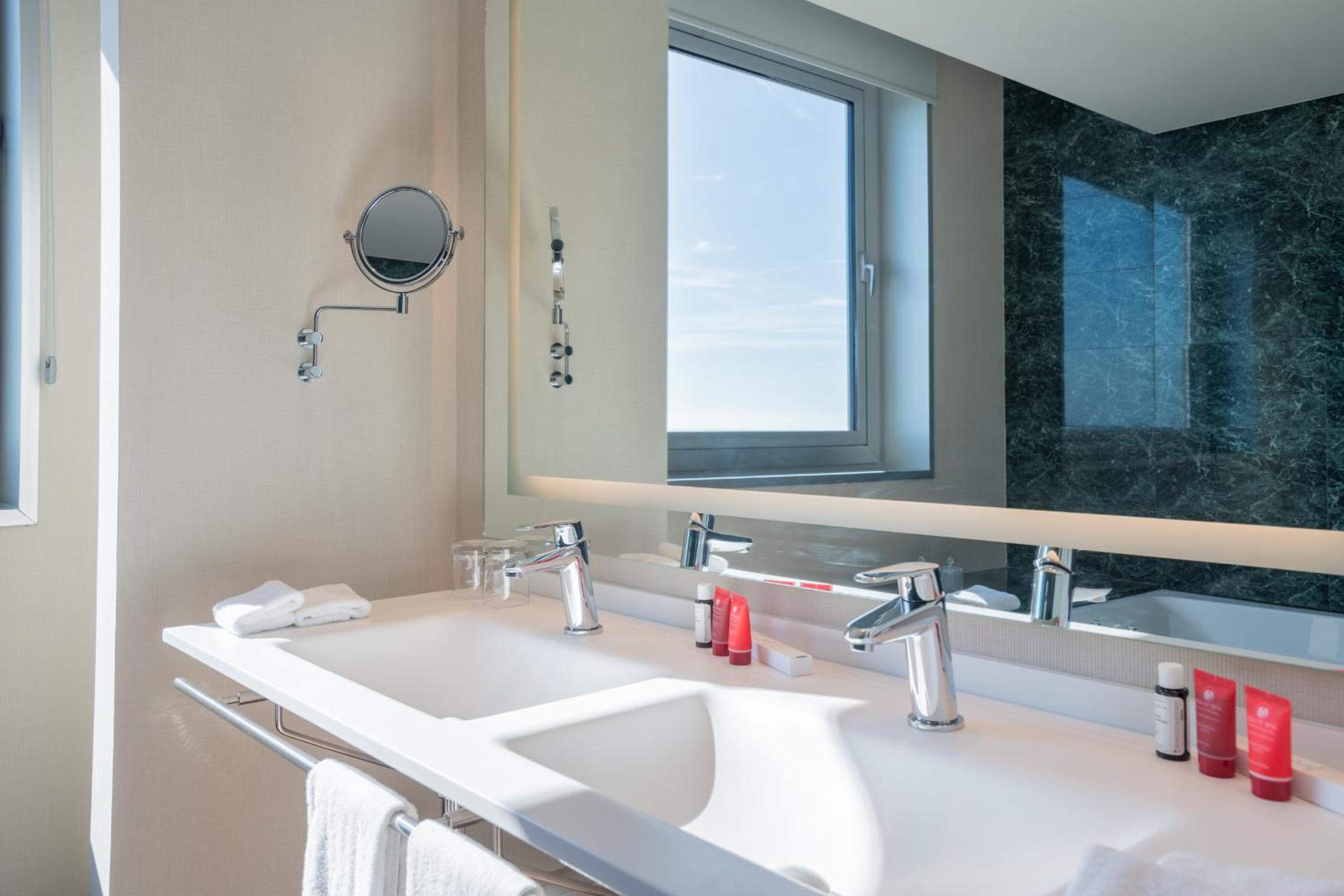 Suite Quadruple with Sea View