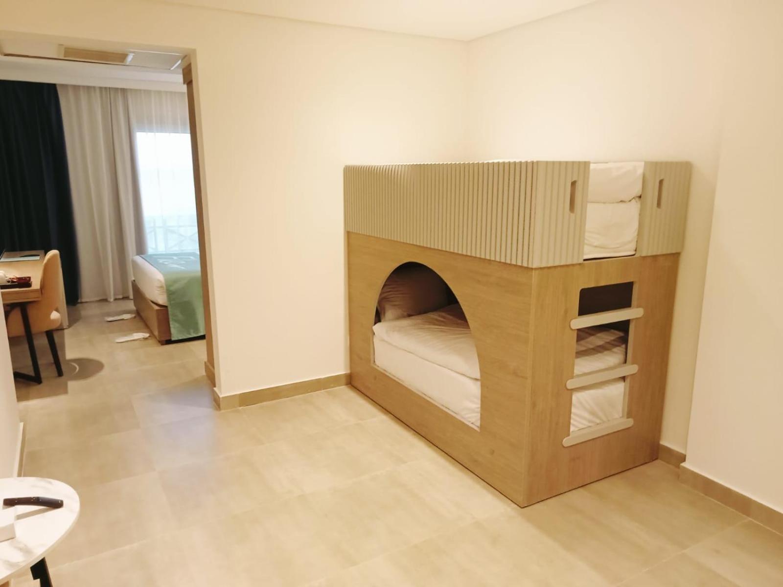 Family Bunk Bed Pool View