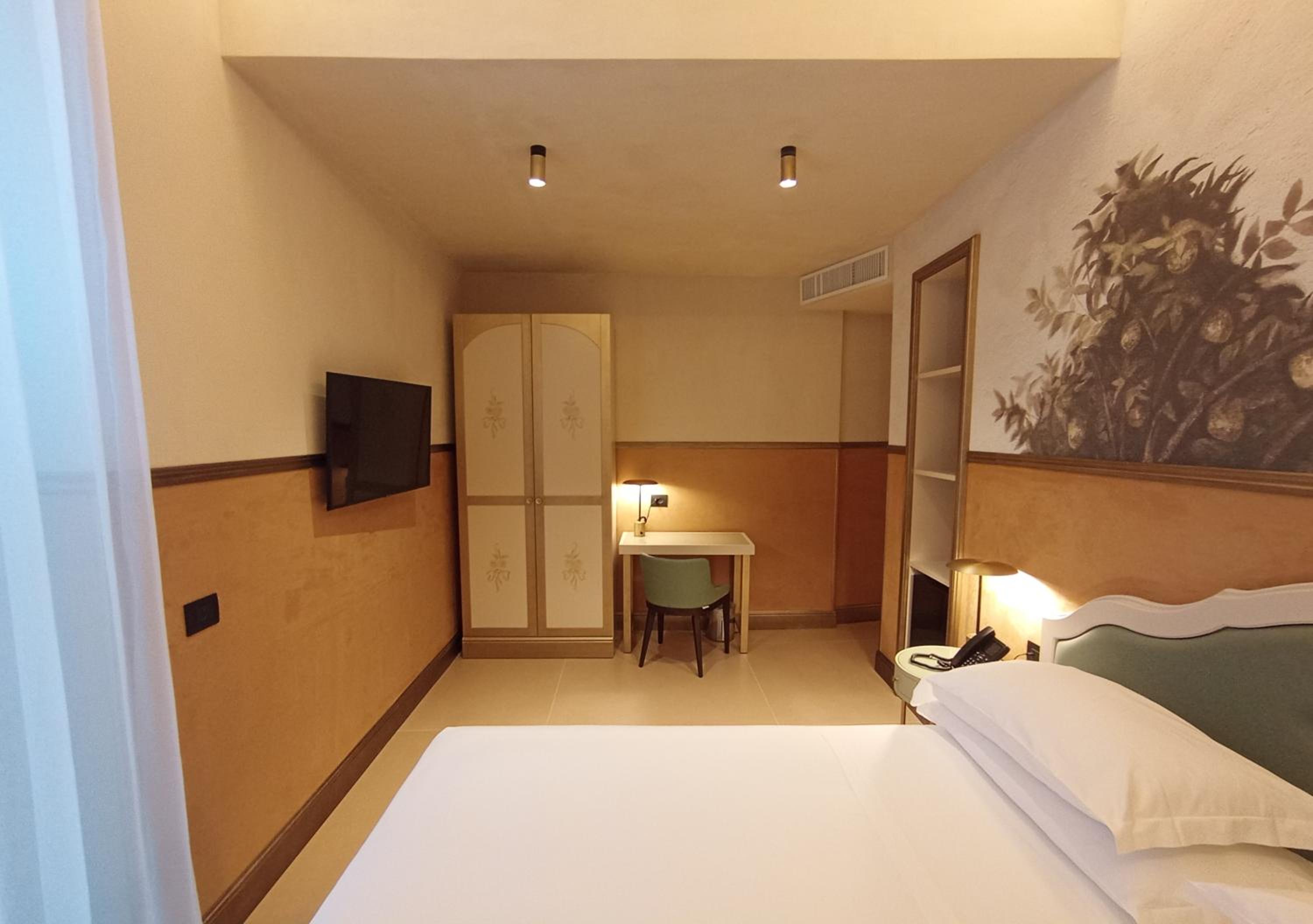 Superior Double Room - Ground Floor