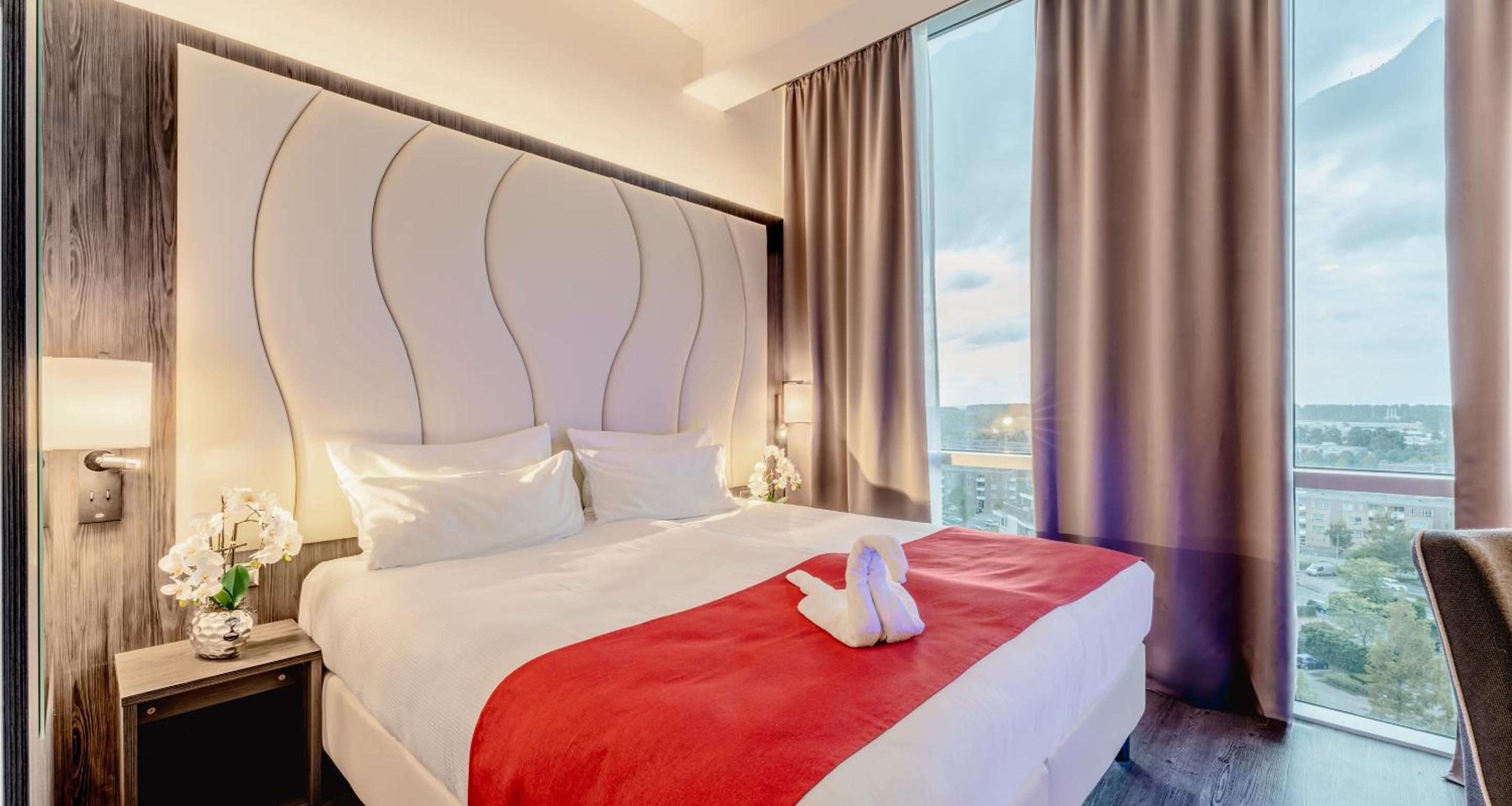 Large Single Room