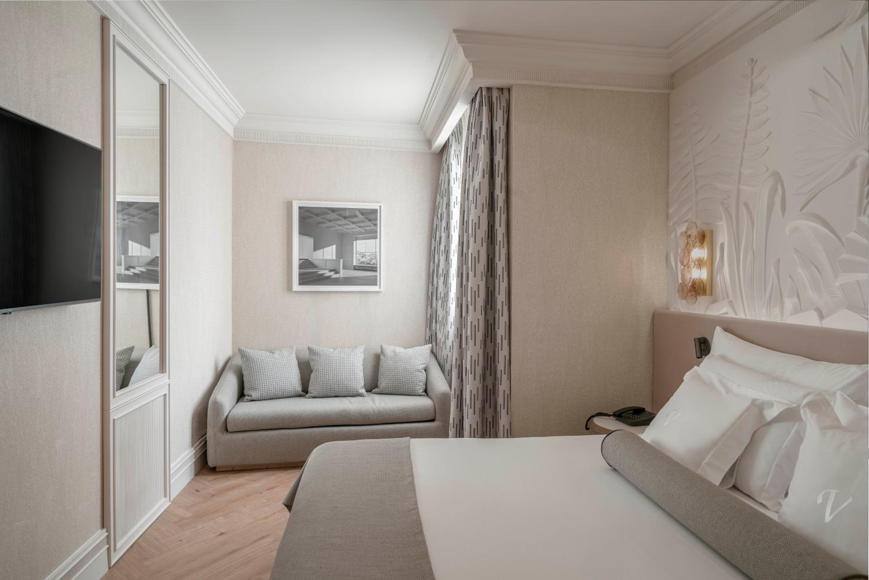 Vincci Room with sofa