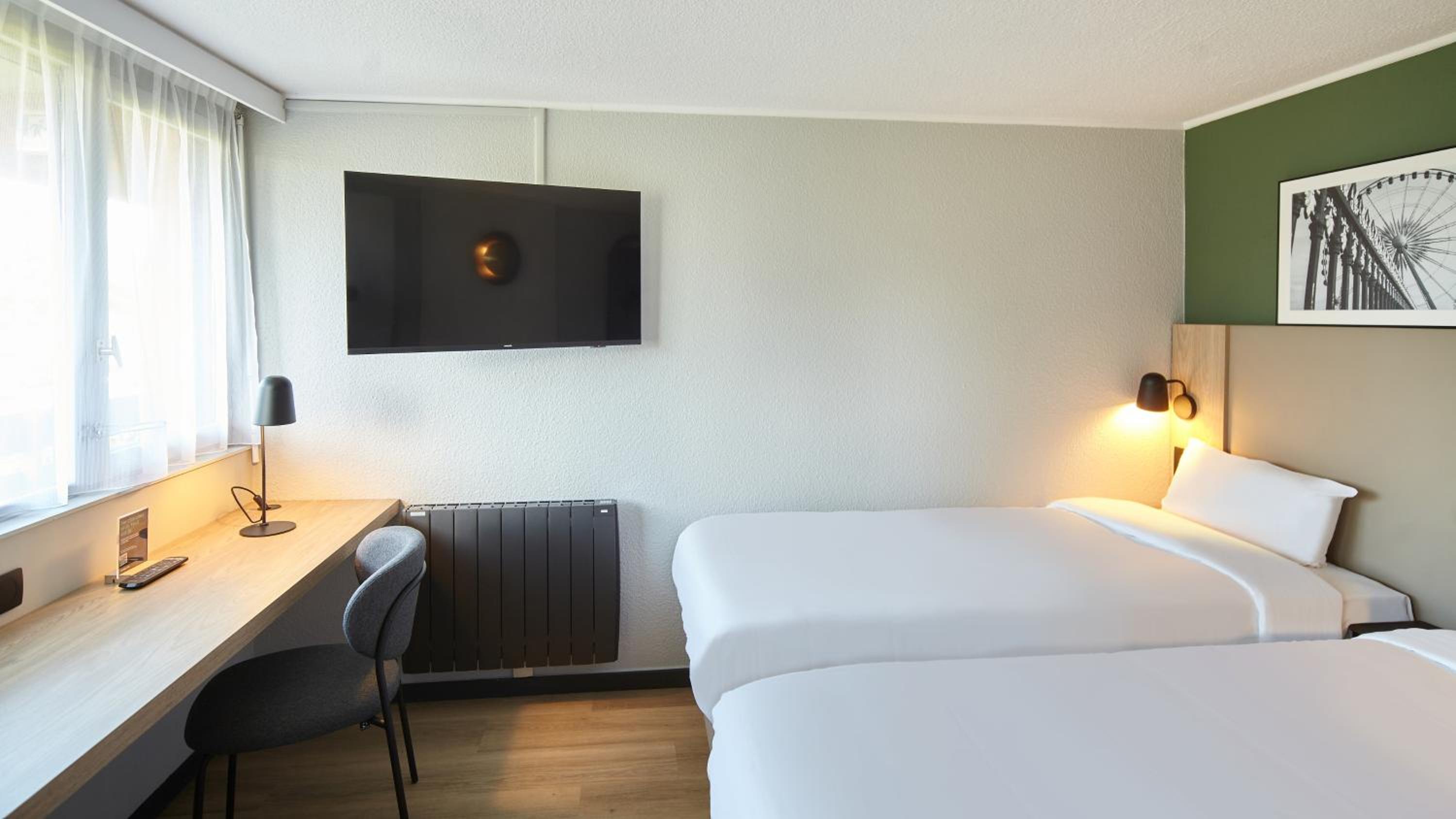 Standard Room - 2 Single Beds