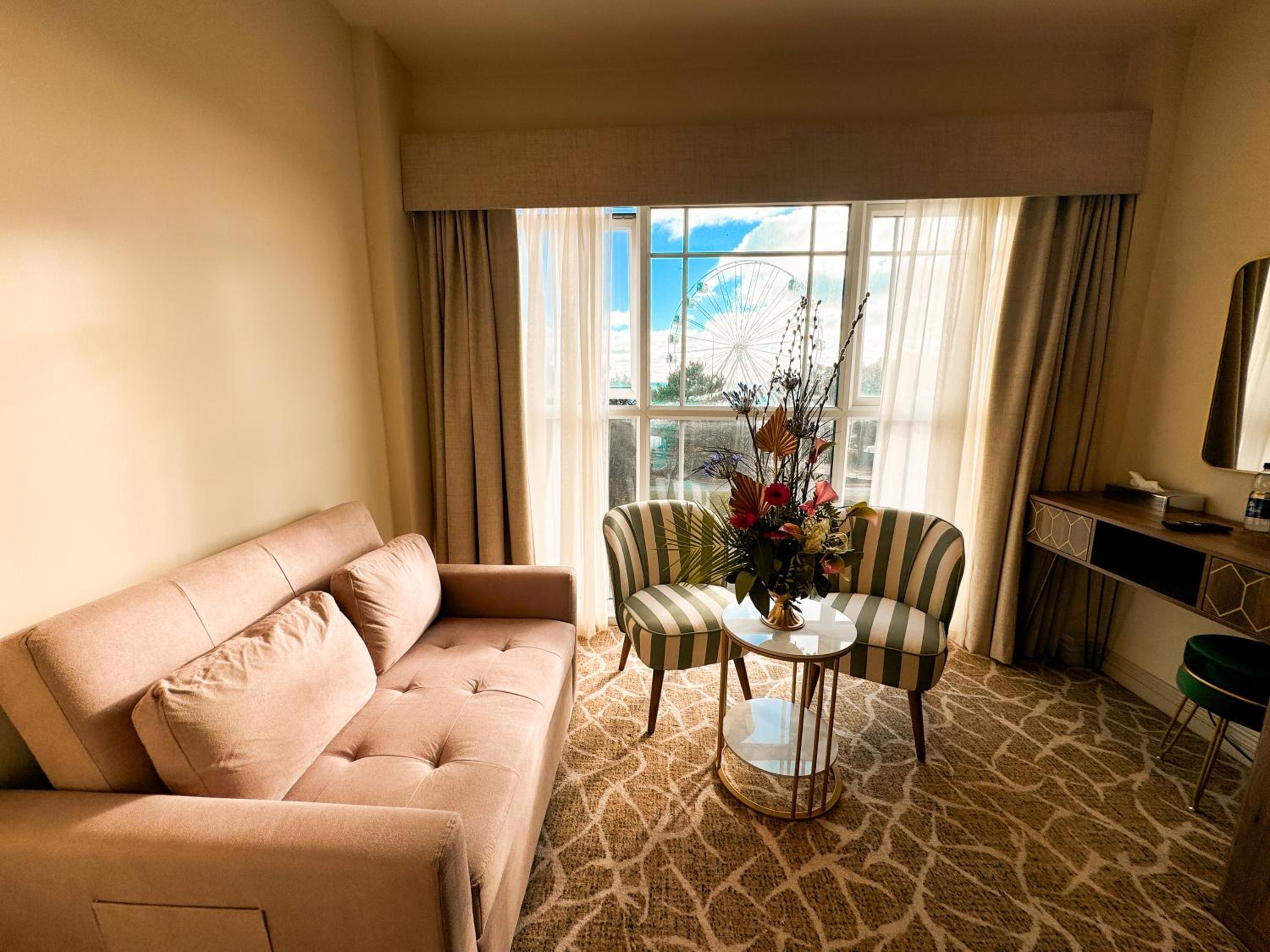 Sea View Family 3 Room 