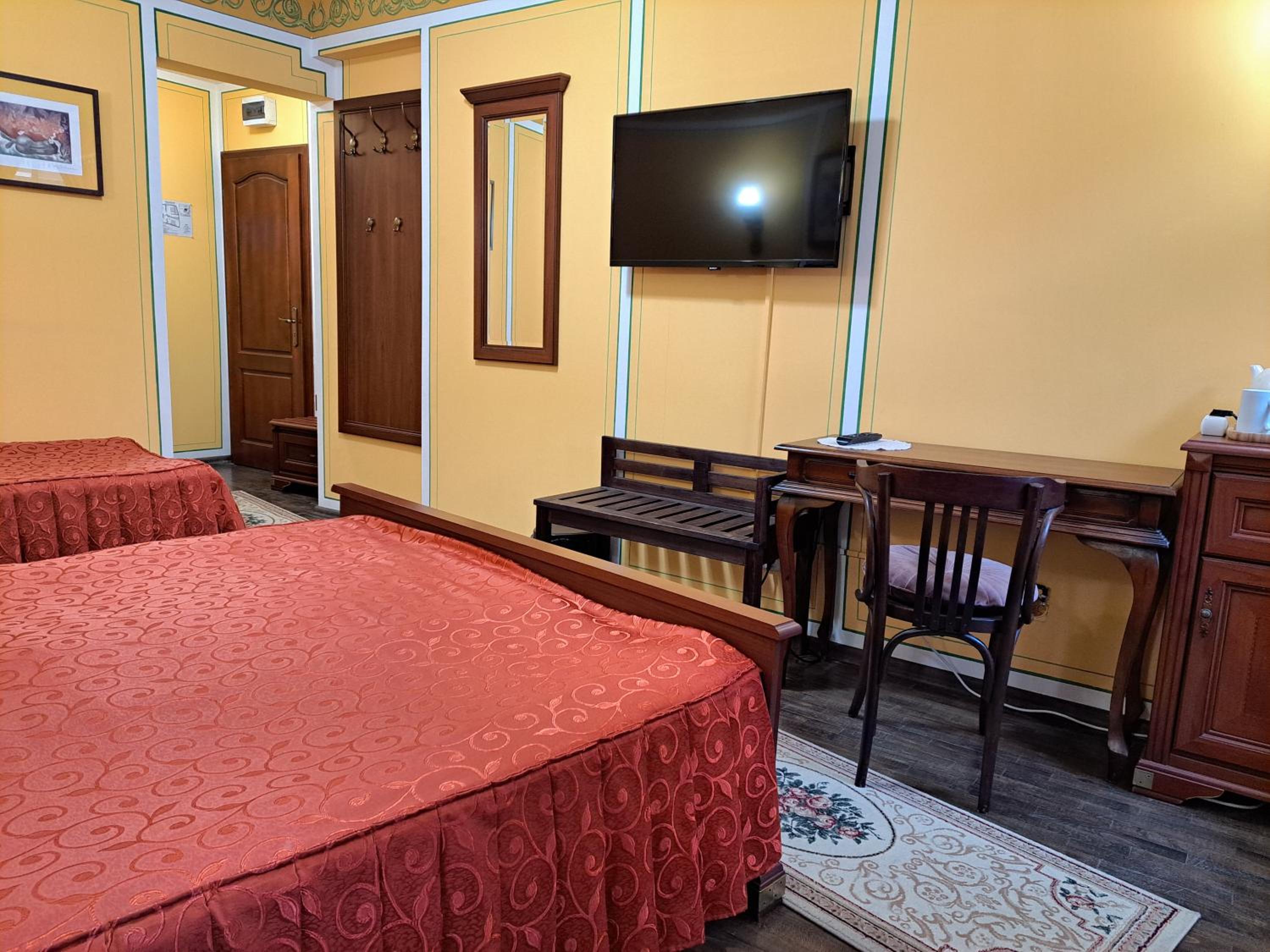 Standard Family Room